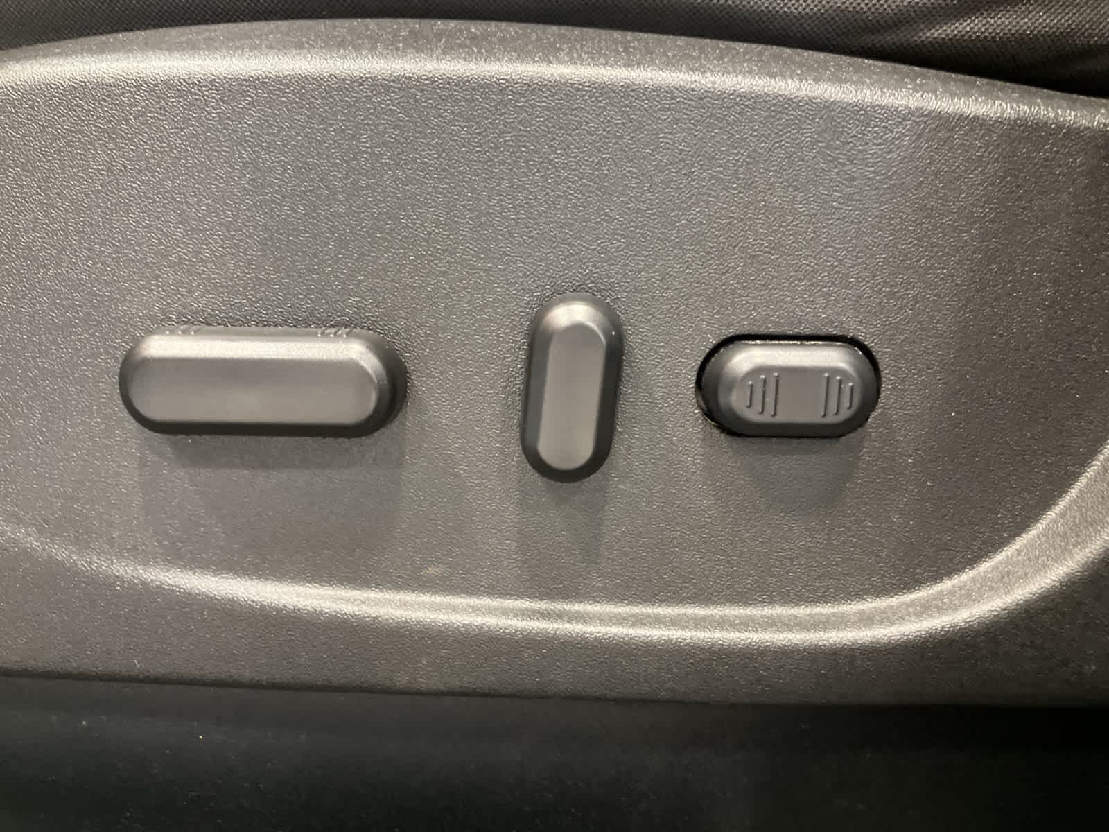 Thumbnail: 2018 Ford Escape - 12