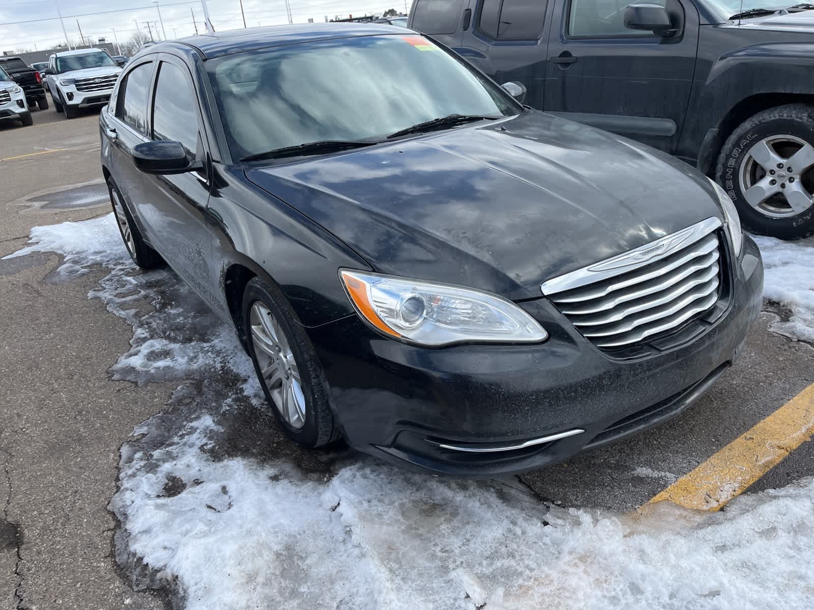 Thumbnail: 2012 Chrysler 200 - 21