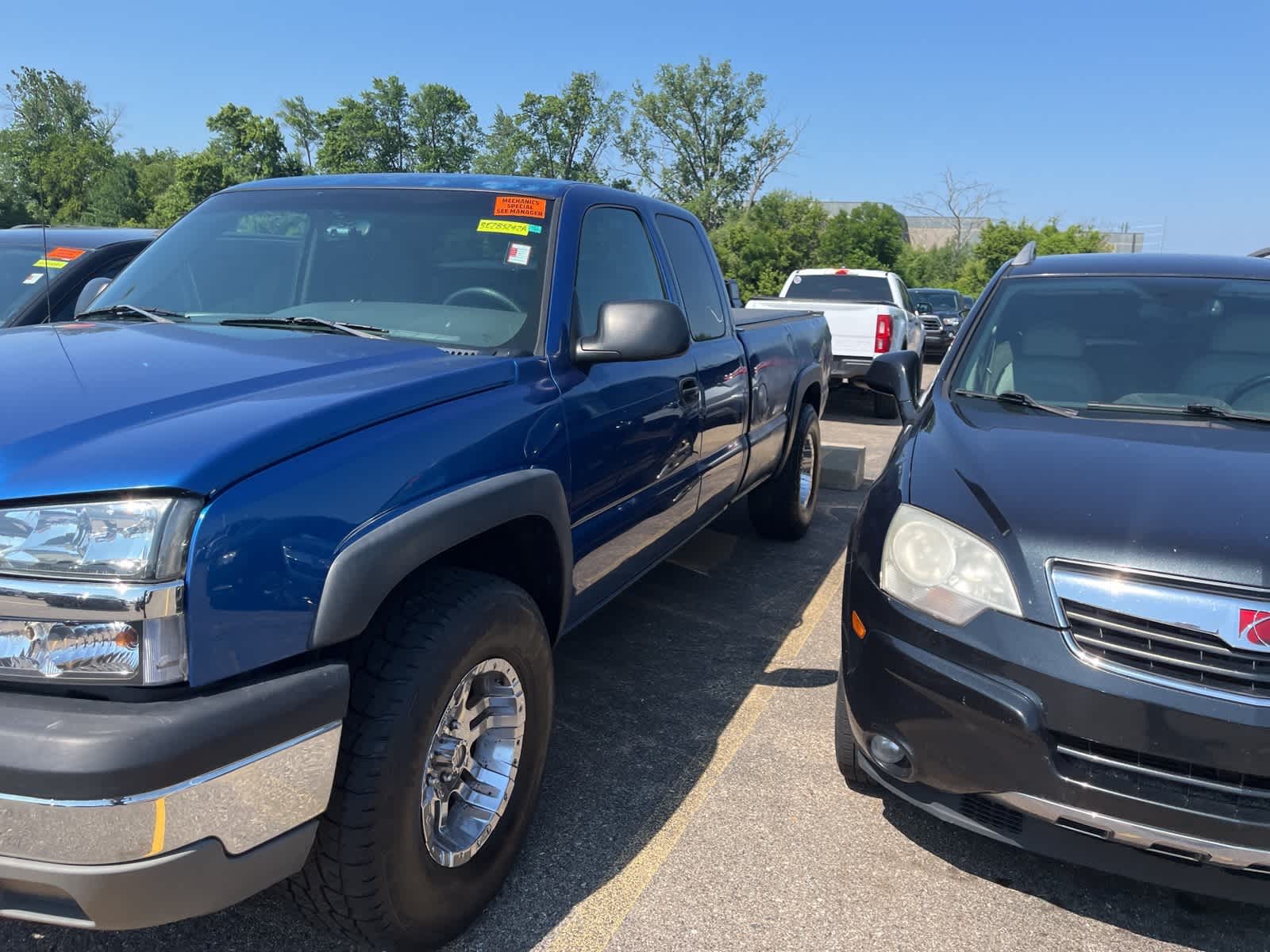 Thumbnail: 2003 Chevrolet Silverado 1500 - 6