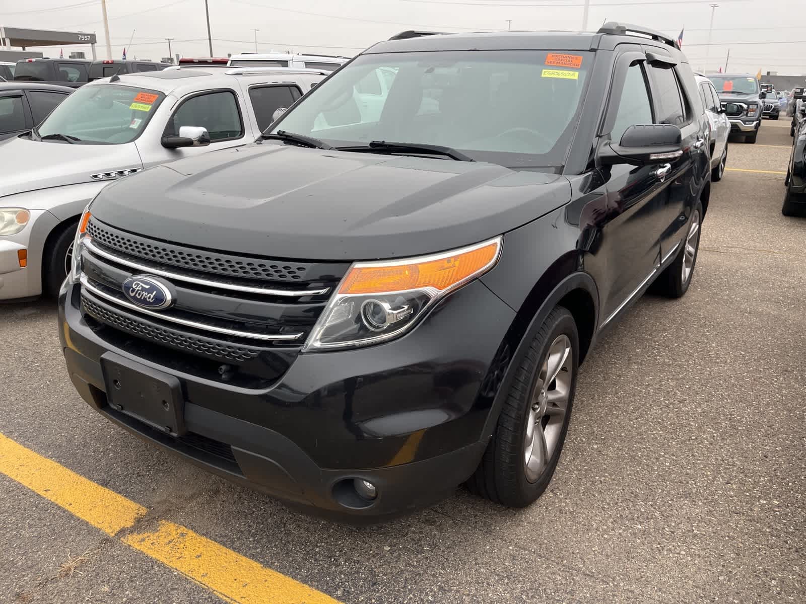 Thumbnail: 2014 Ford Explorer - 3