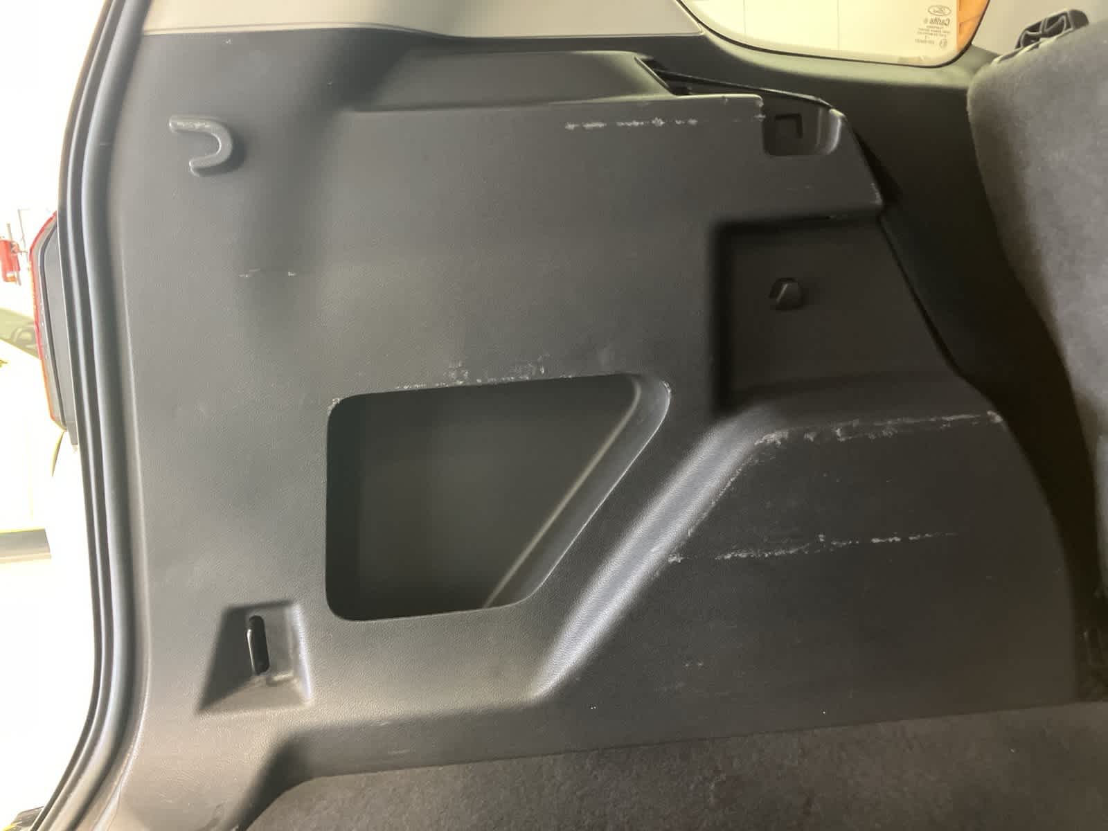 Thumbnail: 2019 Ford Escape - 29