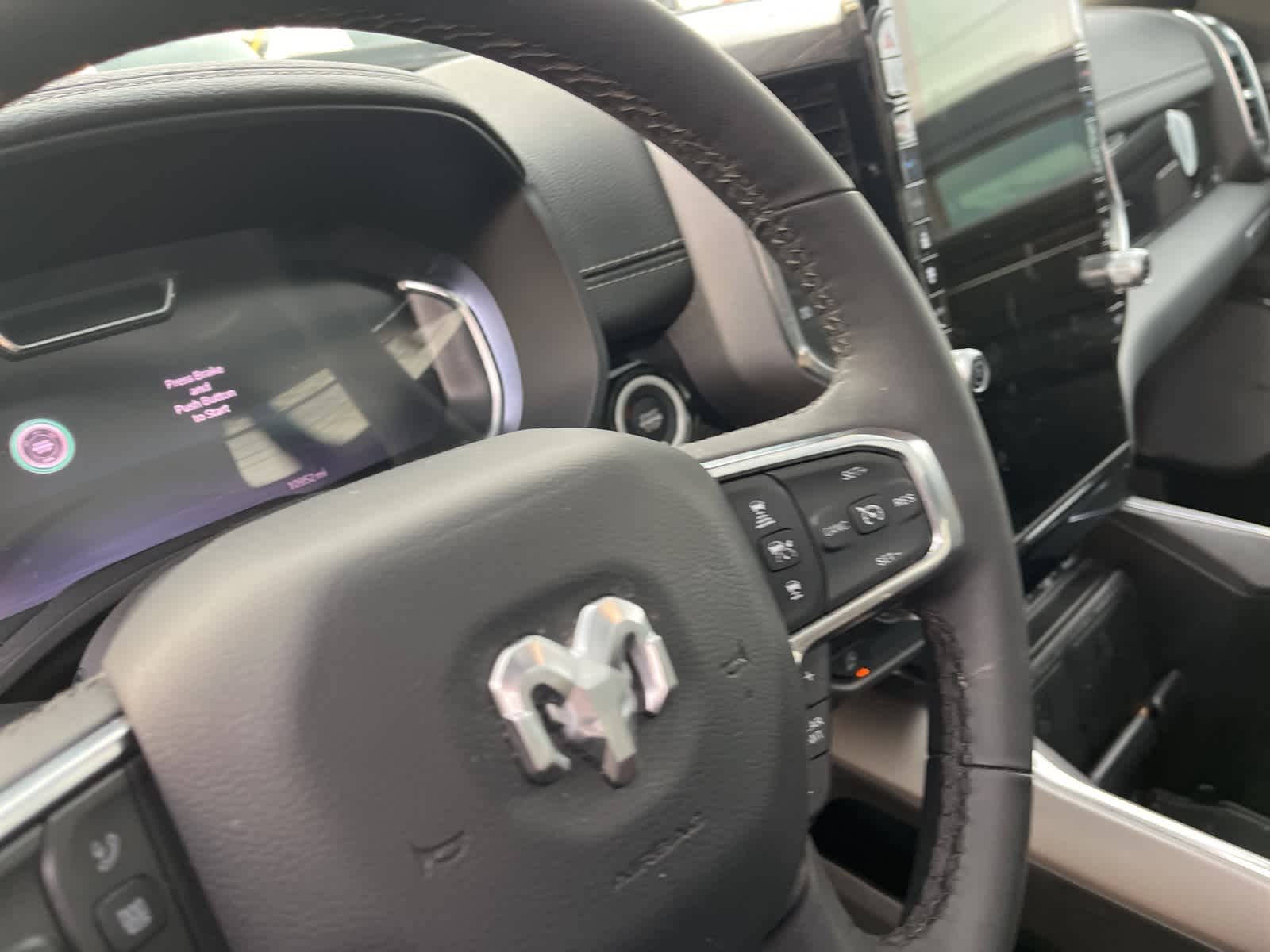 Thumbnail: 2025 RAM 1500 - 29