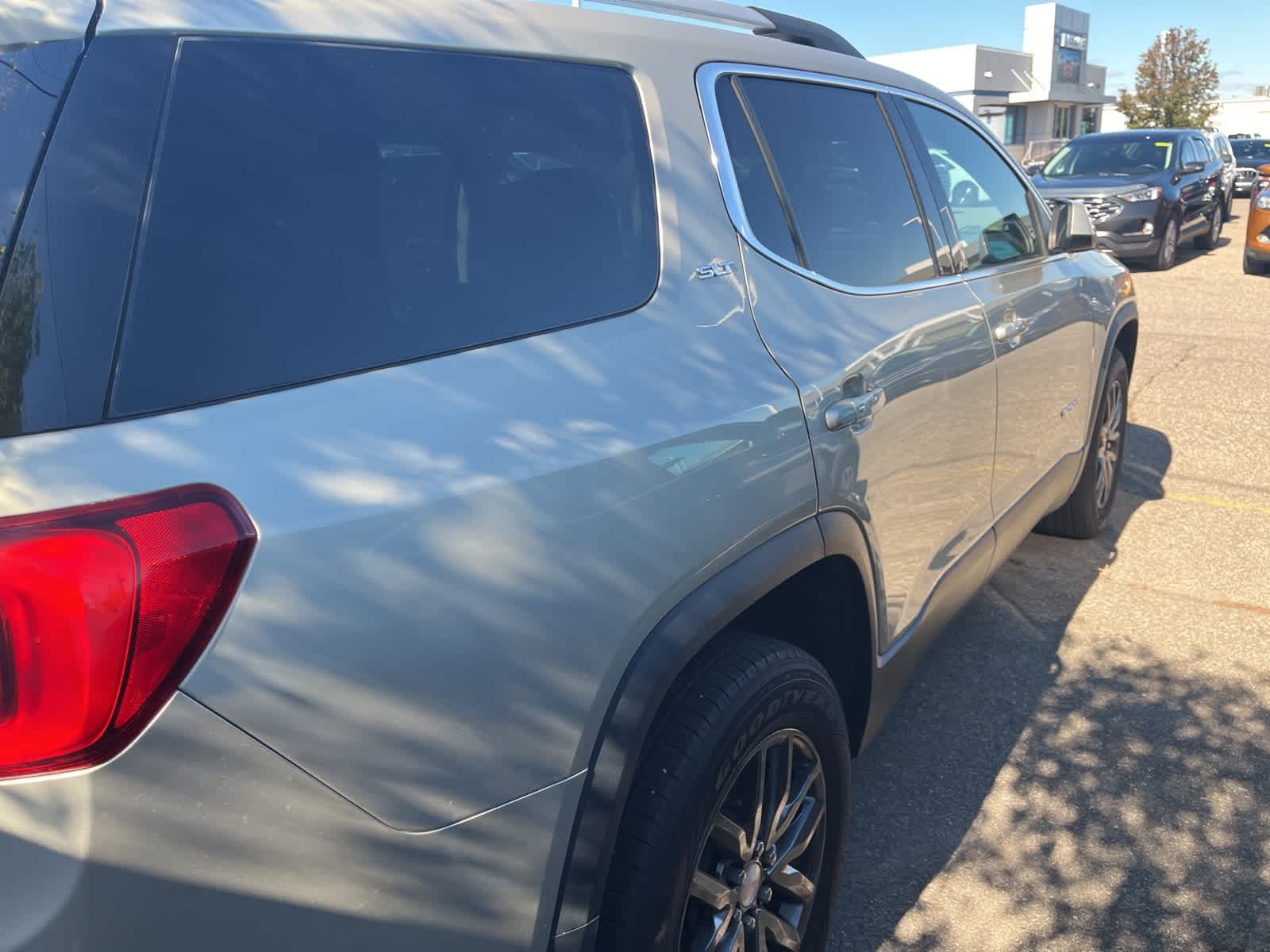 Thumbnail: 2017 GMC Acadia - 14