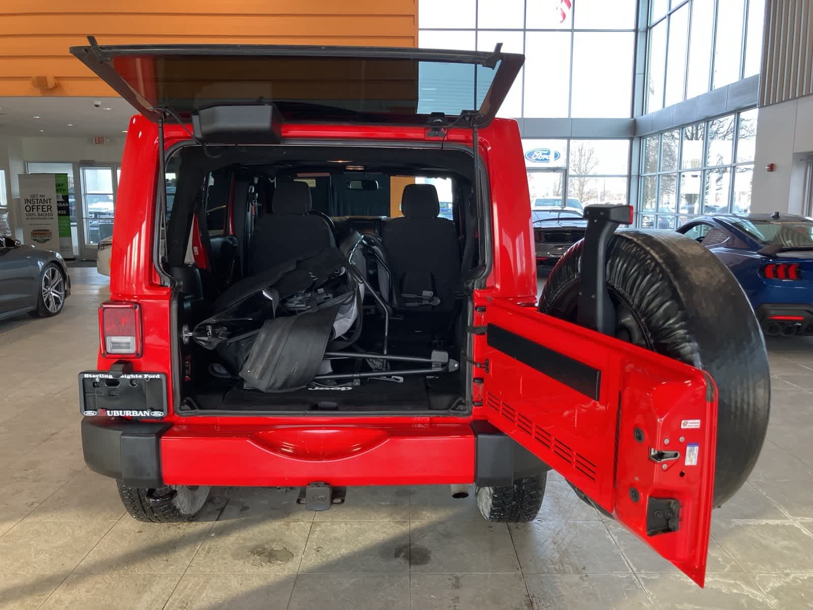 Thumbnail: 2017 Jeep Wrangler - 20