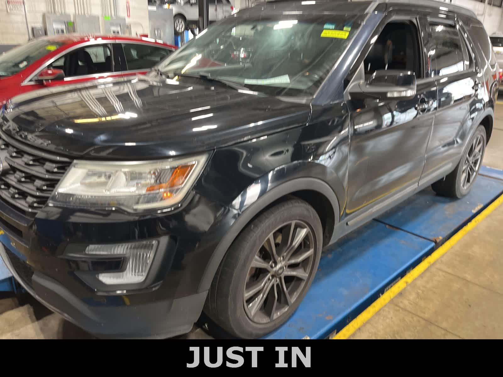 Thumbnail: 2017 Ford Explorer - 1