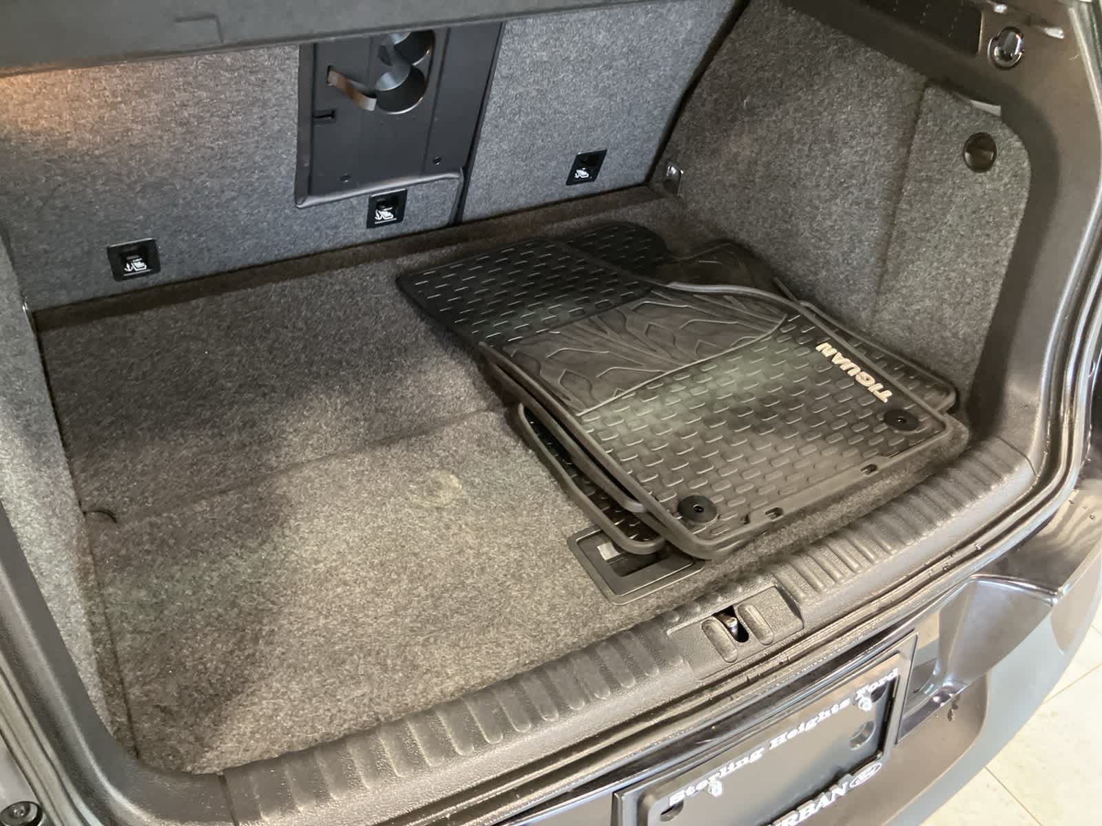 Thumbnail: 2013 Volkswagen Tiguan - 26