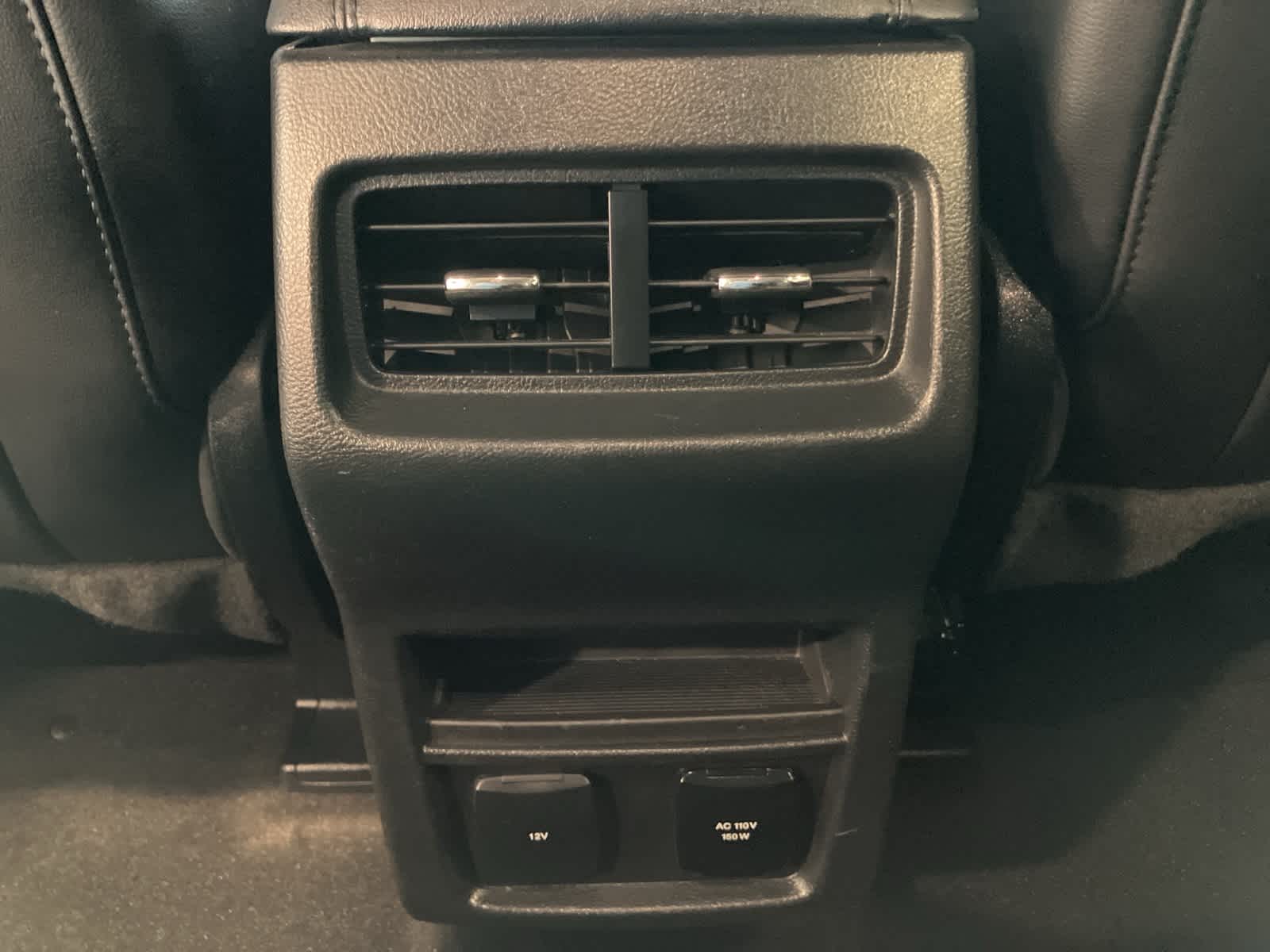 Thumbnail: 2020 Ford Edge - 25