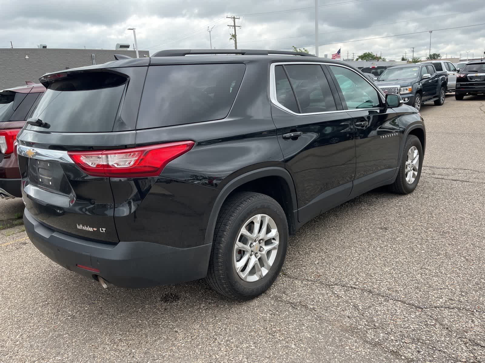 Thumbnail: 2019 Chevrolet Traverse - 12