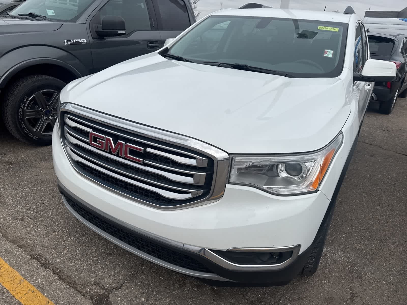Thumbnail: 2019 GMC Acadia - 18