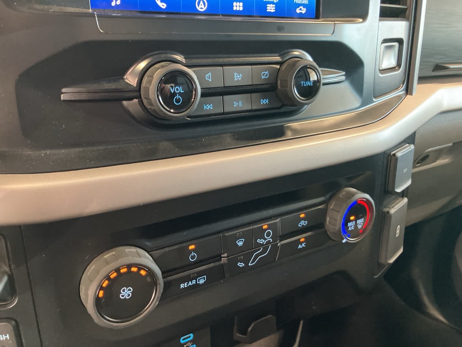 Thumbnail: 2023 Ford F-150 - 19