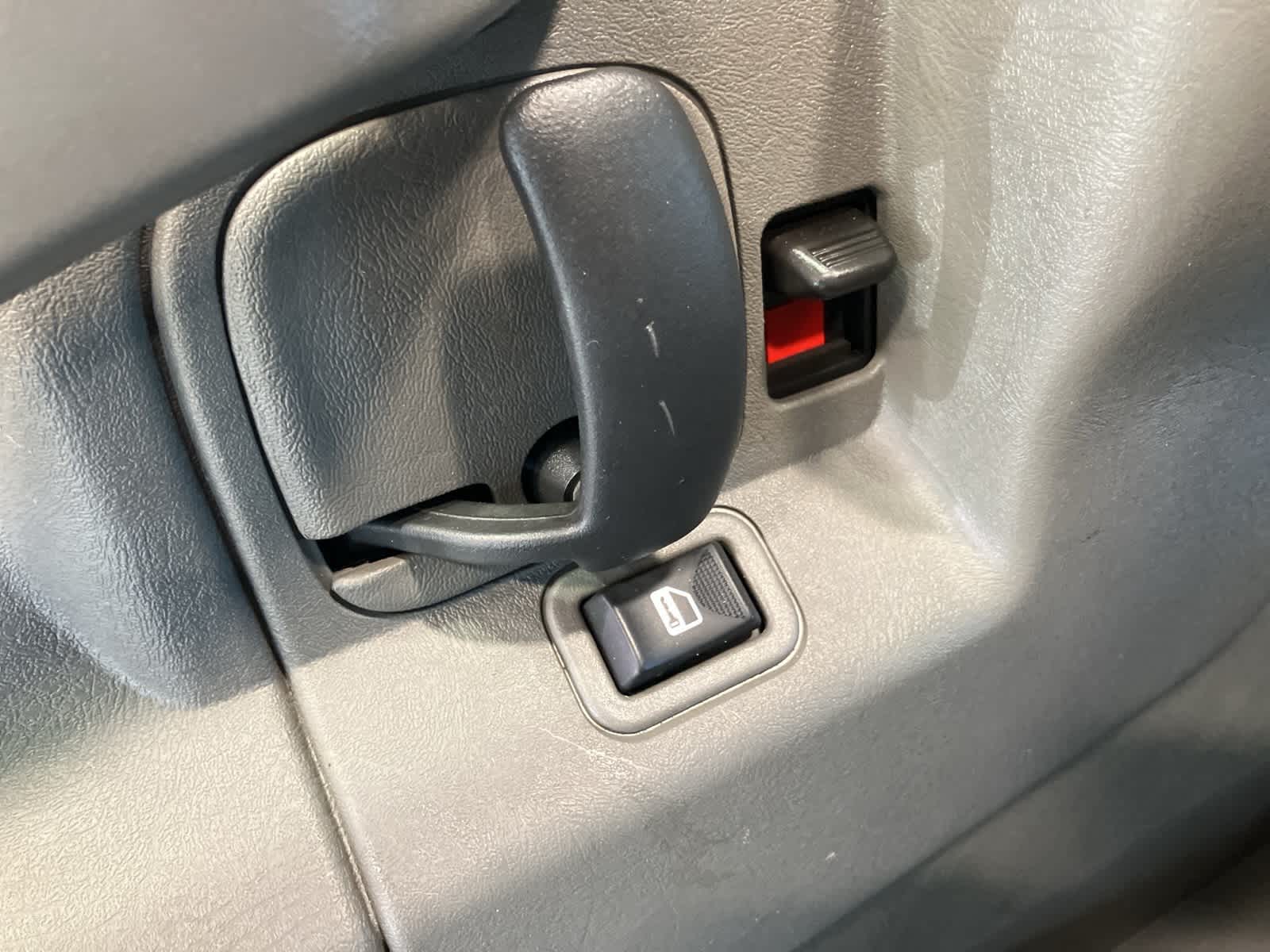 Thumbnail: 2023 GMC Savana - 12