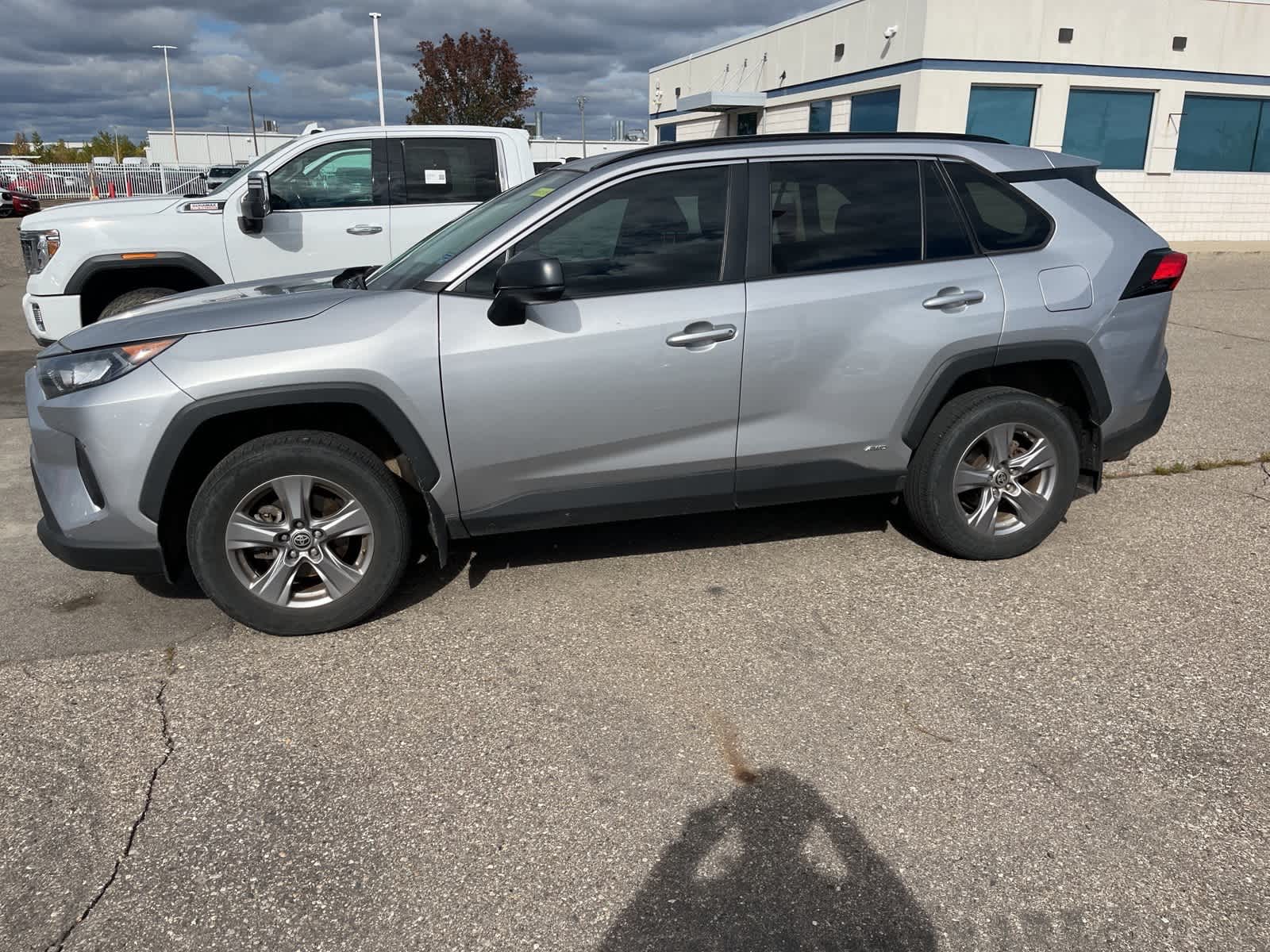 Thumbnail: 2022 Toyota RAV4 - 5
