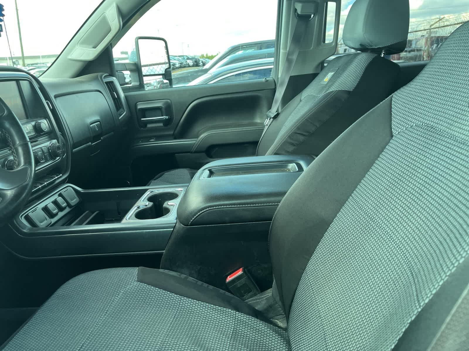 Thumbnail: 2015 GMC Sierra 2500 - 25