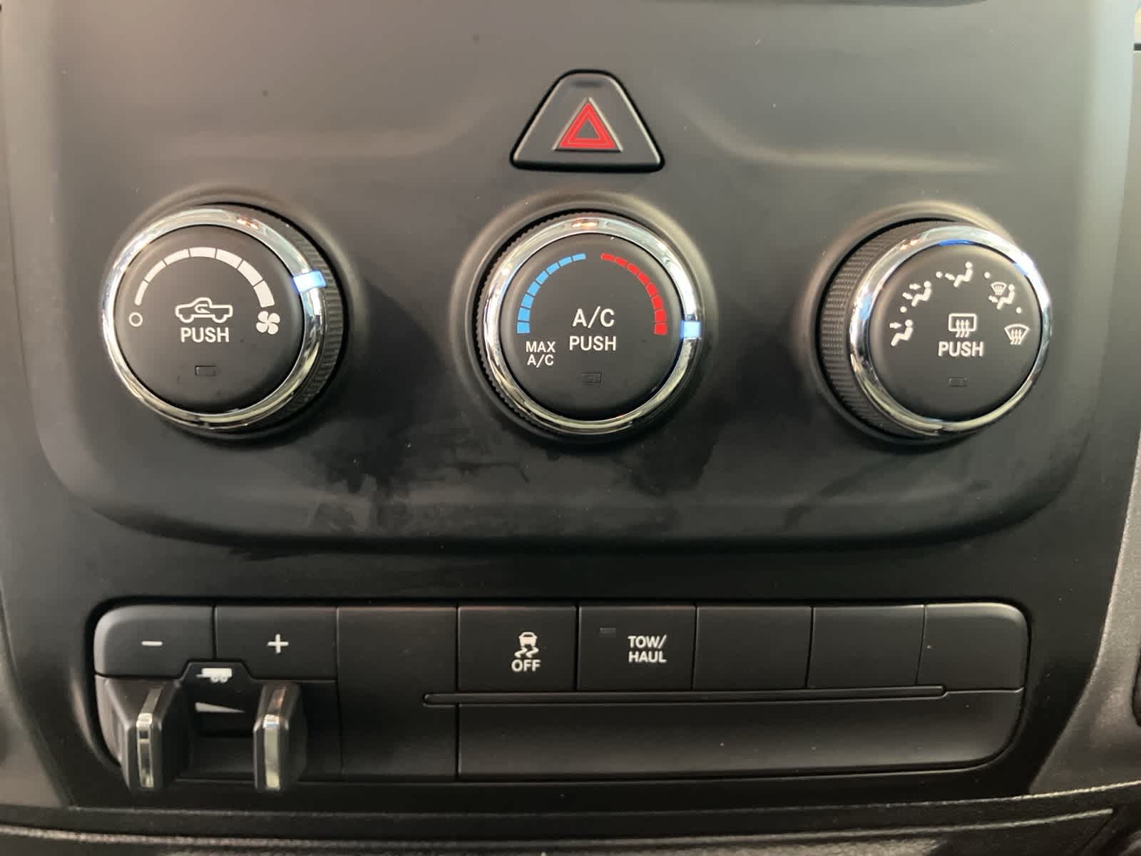 Thumbnail: 2015 RAM 1500 - 17