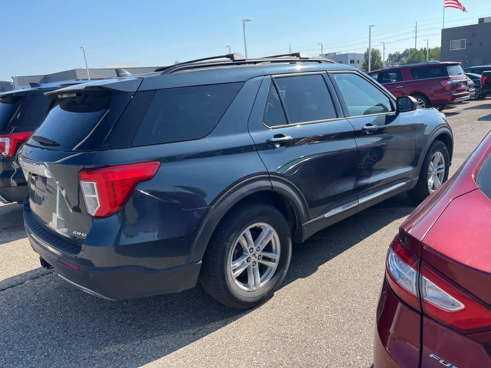 Thumbnail: 2022 Ford Explorer - 16