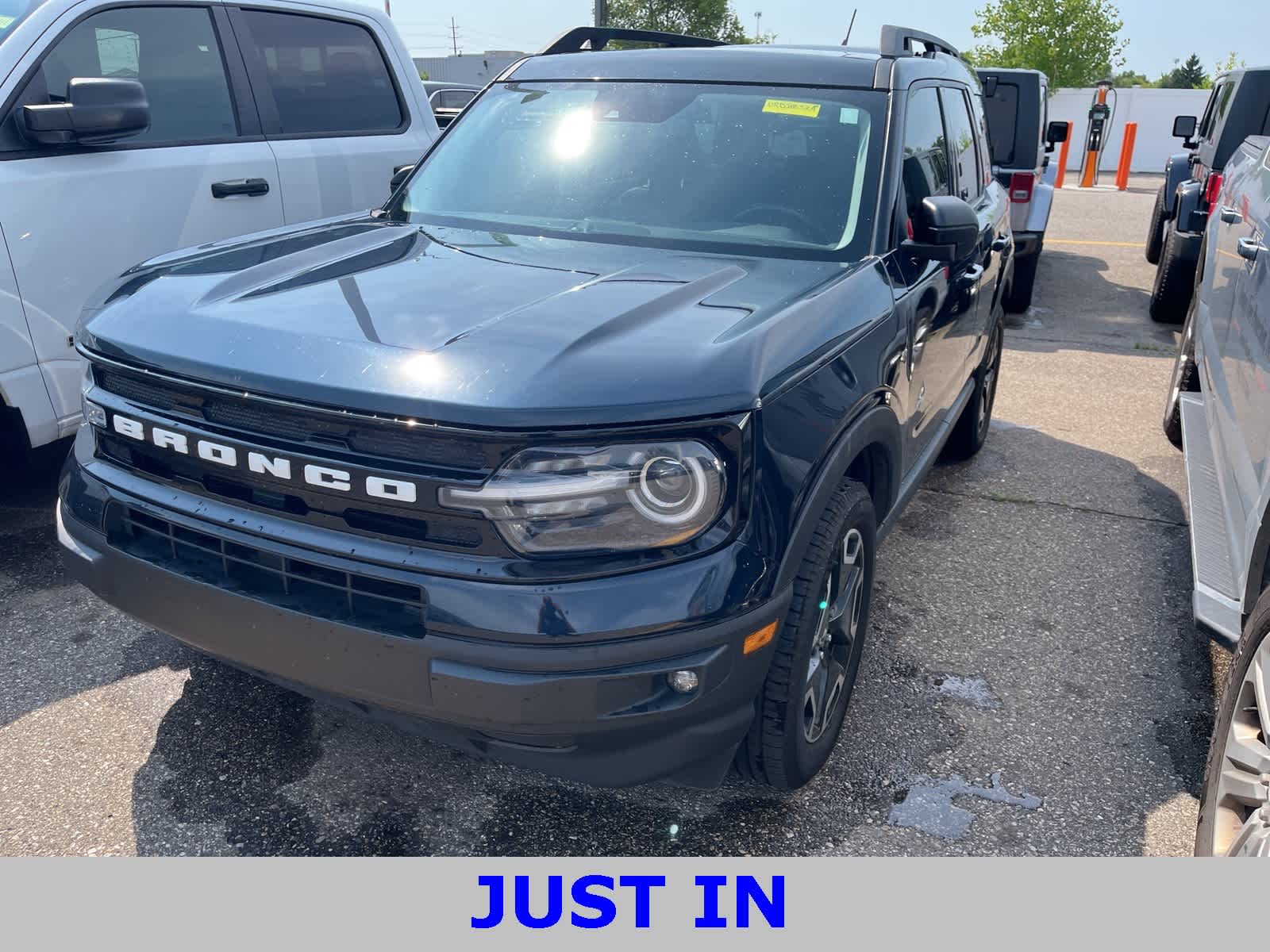 Thumbnail: 2022 Ford Bronco Sport - 1
