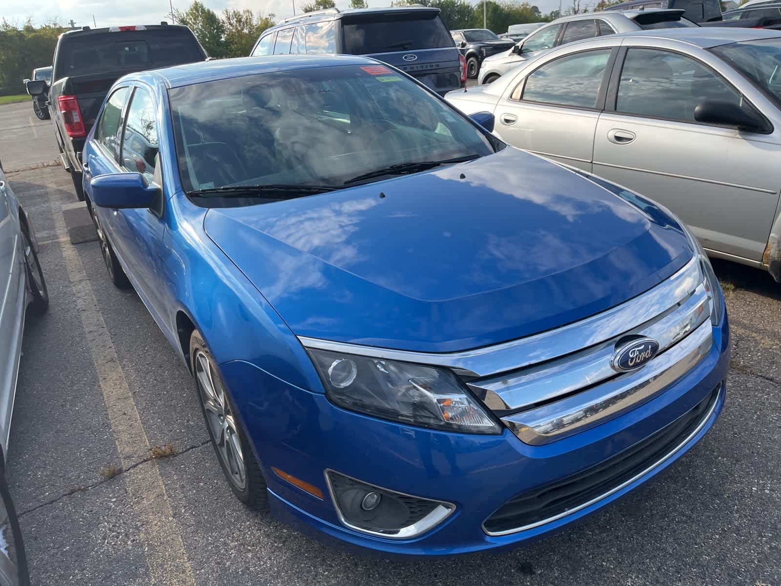 Thumbnail: 2011 Ford Fusion - 19