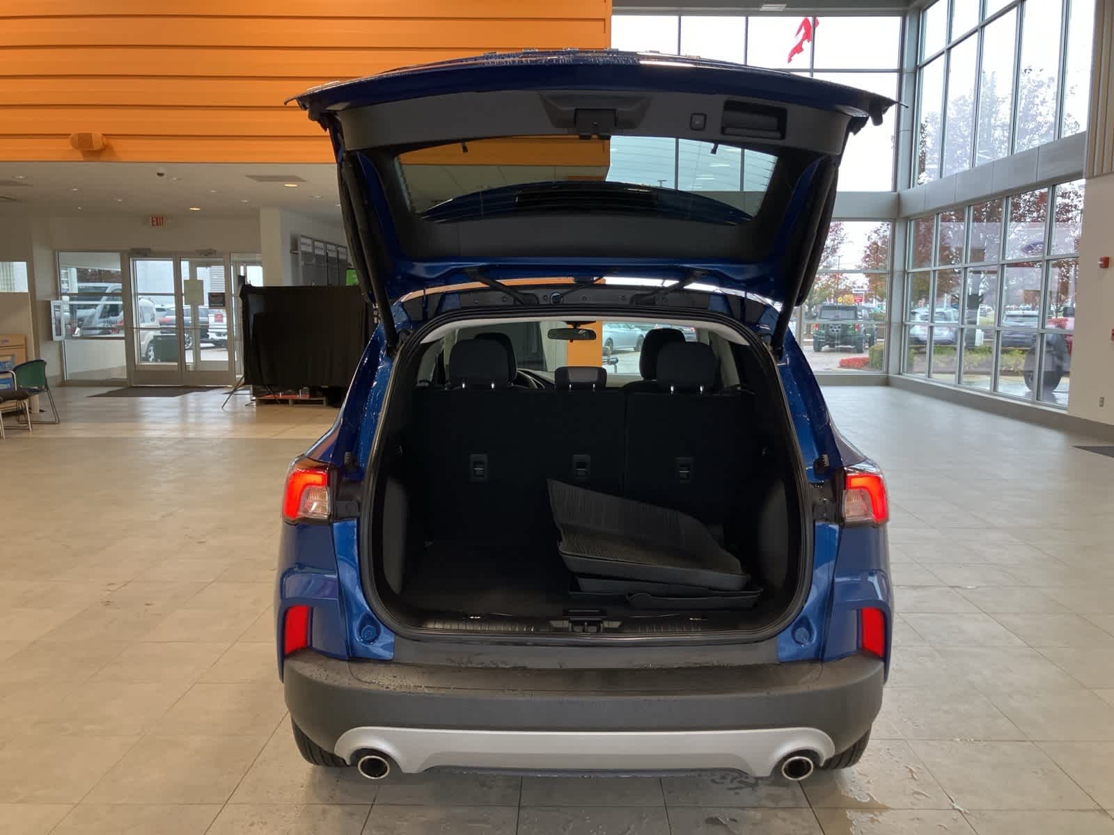 Thumbnail: 2022 Ford Escape - 26