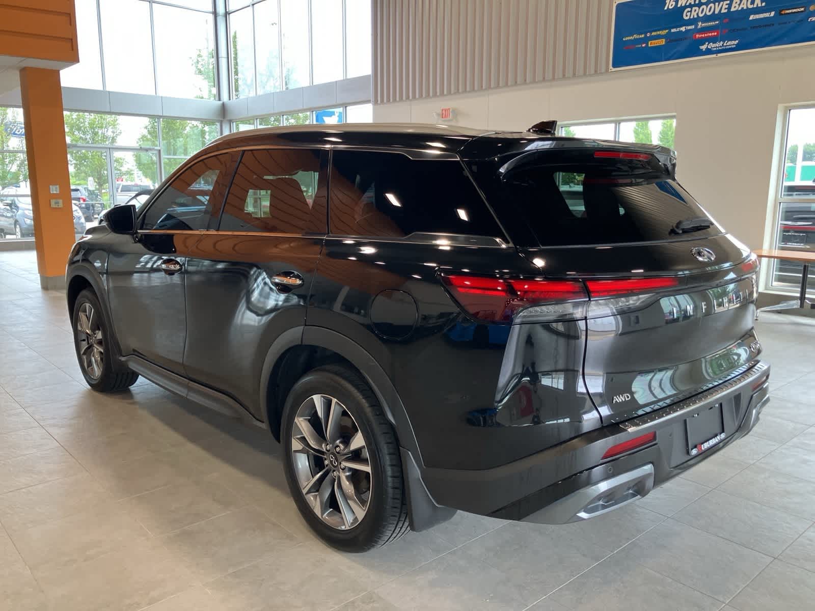 Thumbnail: 2022 INFINITI QX60 - 7