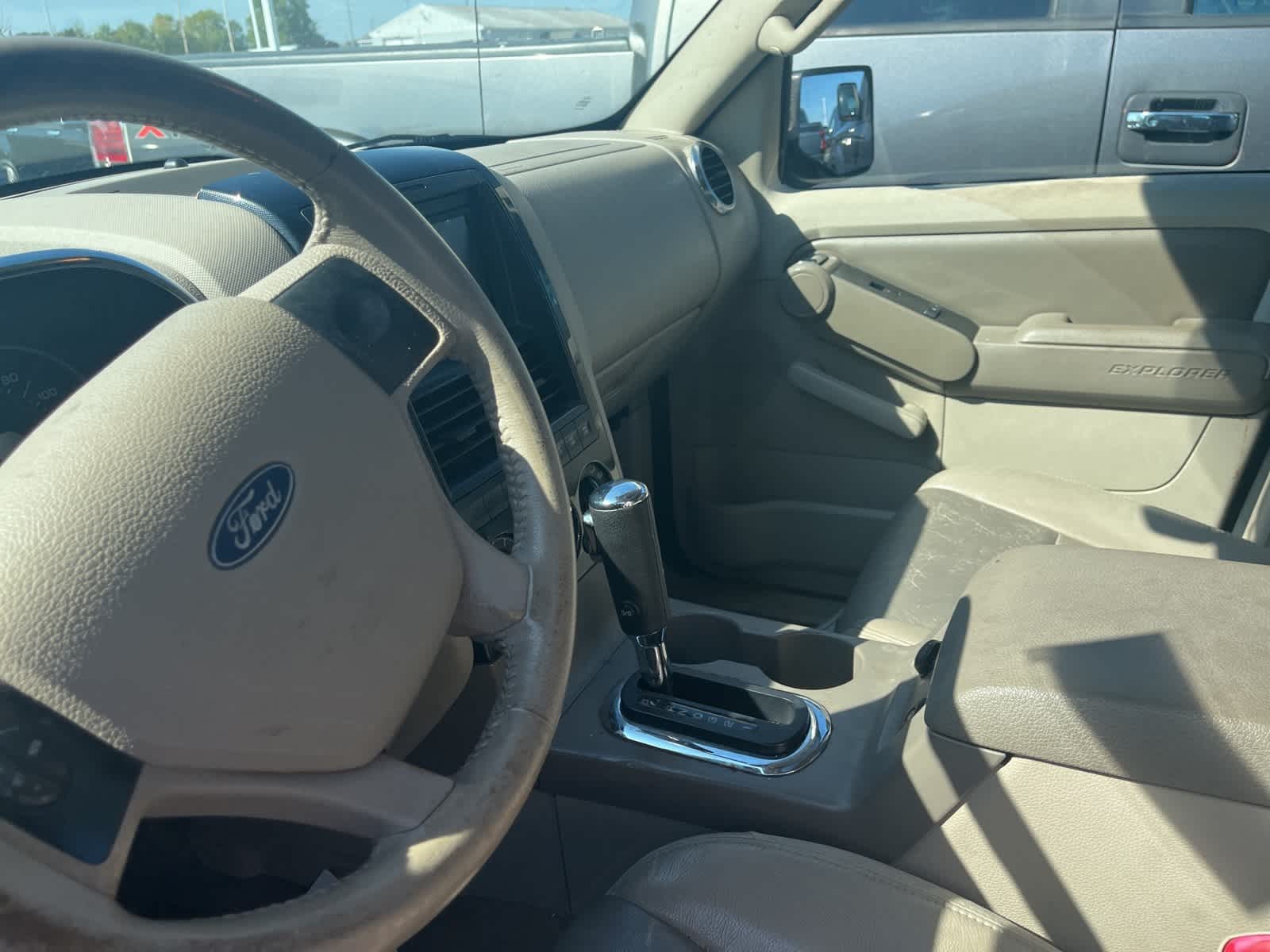 Thumbnail: 2007 Ford Explorer - 27
