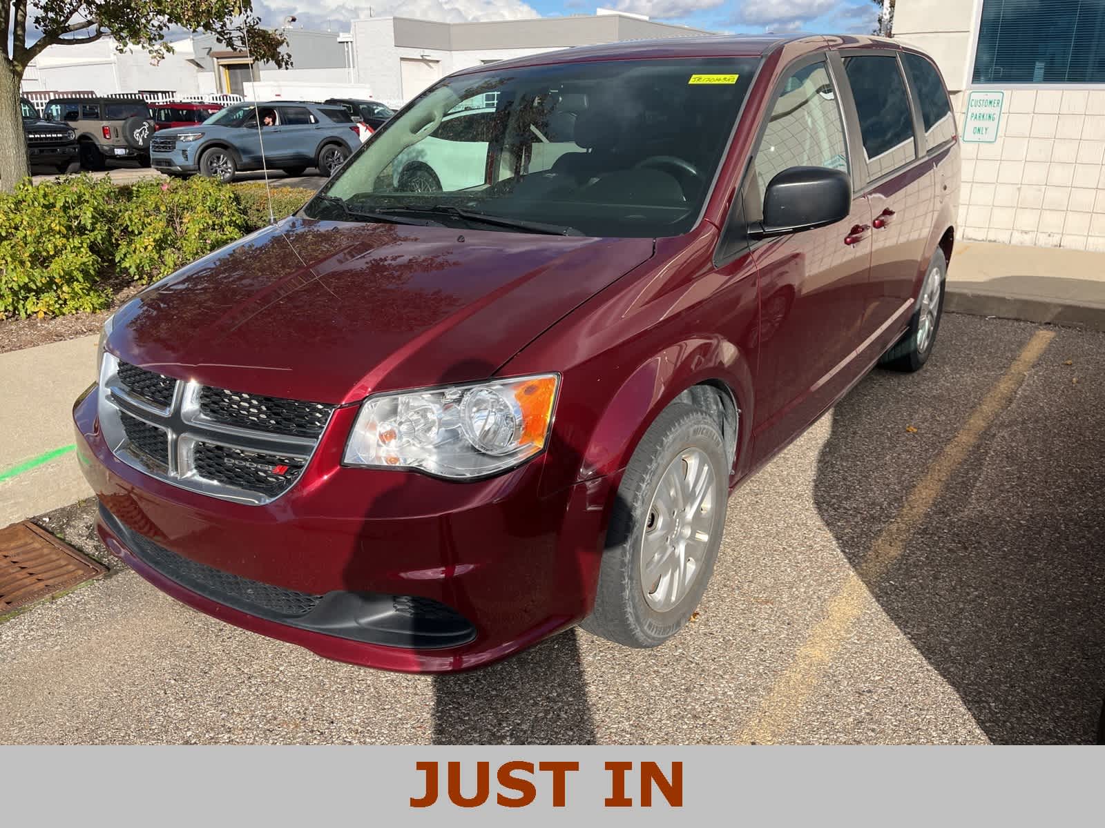 2018 Dodge Grand Caravan SE -
                  Sterling Heights, MI