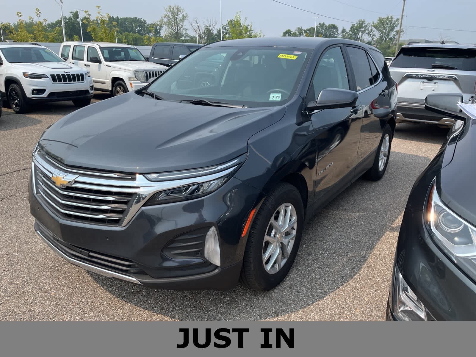 Thumbnail: 2023 Chevrolet Equinox - 1
