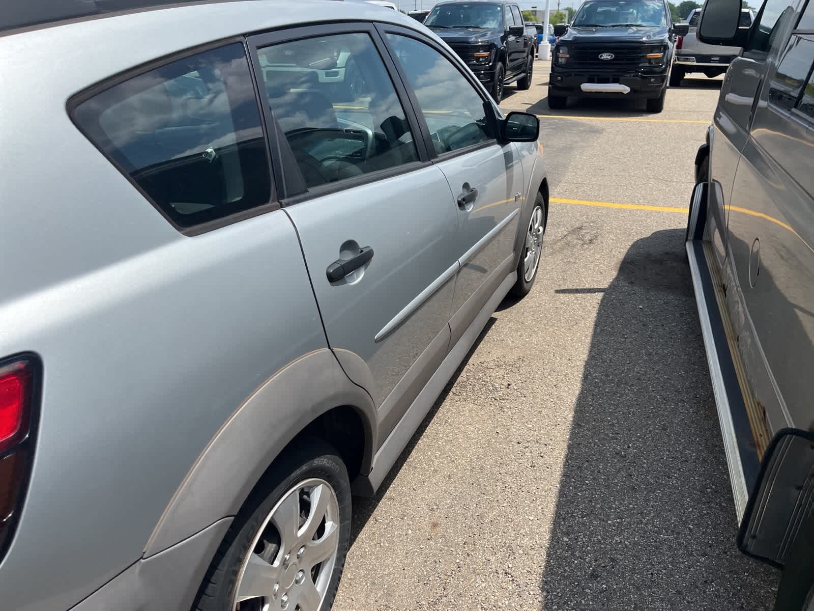 Thumbnail: 2007 Pontiac Vibe - 12