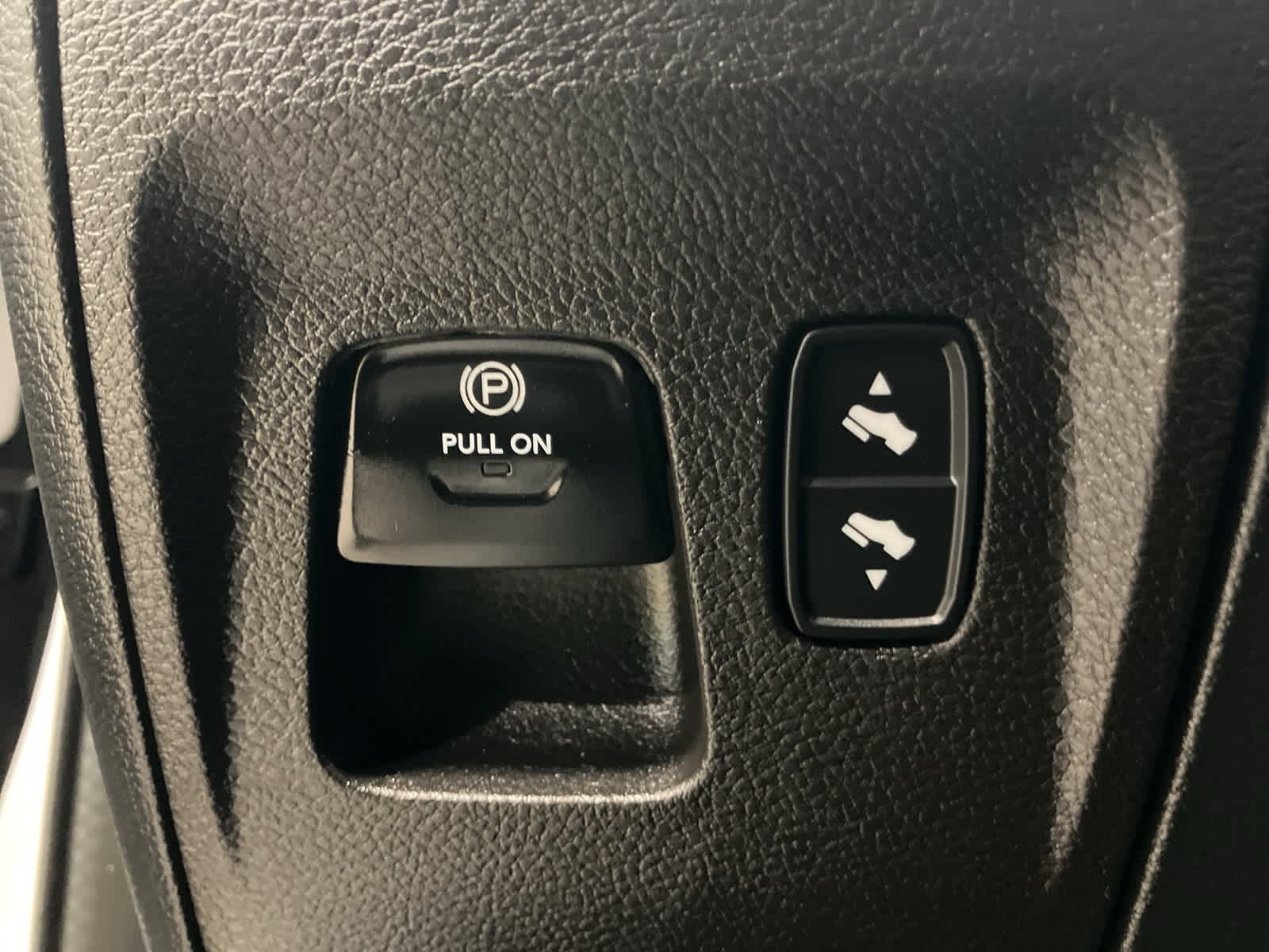 Thumbnail: 2022 RAM 1500 - 16