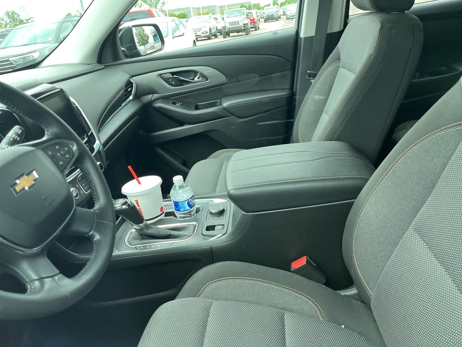 Thumbnail: 2019 Chevrolet Traverse - 23