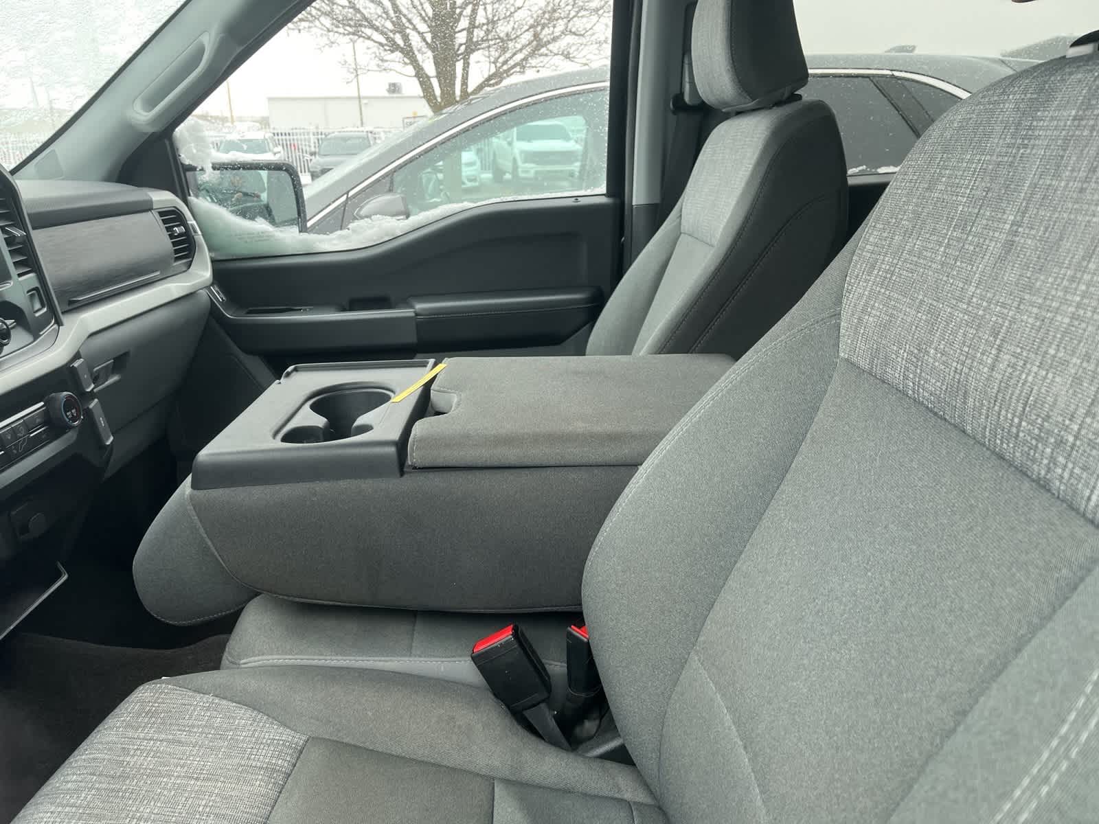 Thumbnail: 2022 Ford F-150 - 22