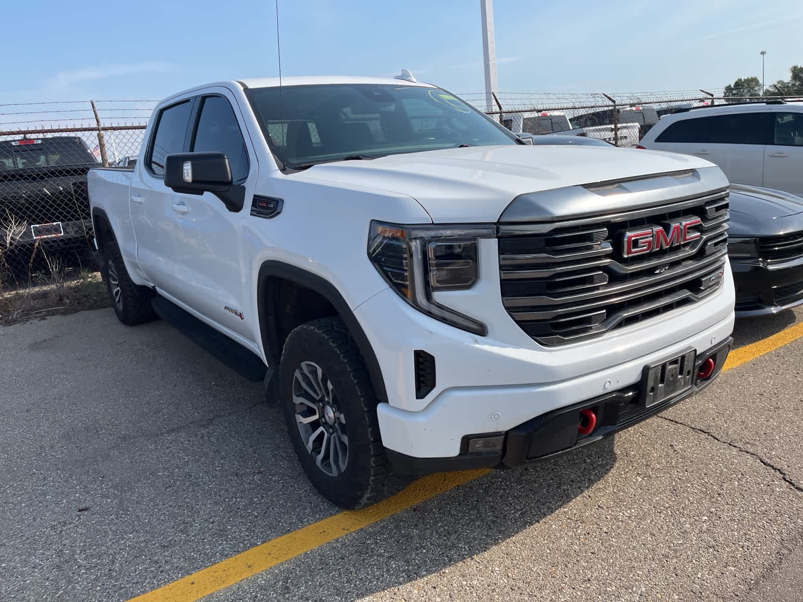 Thumbnail: 2022 GMC Sierra 1500 - 21