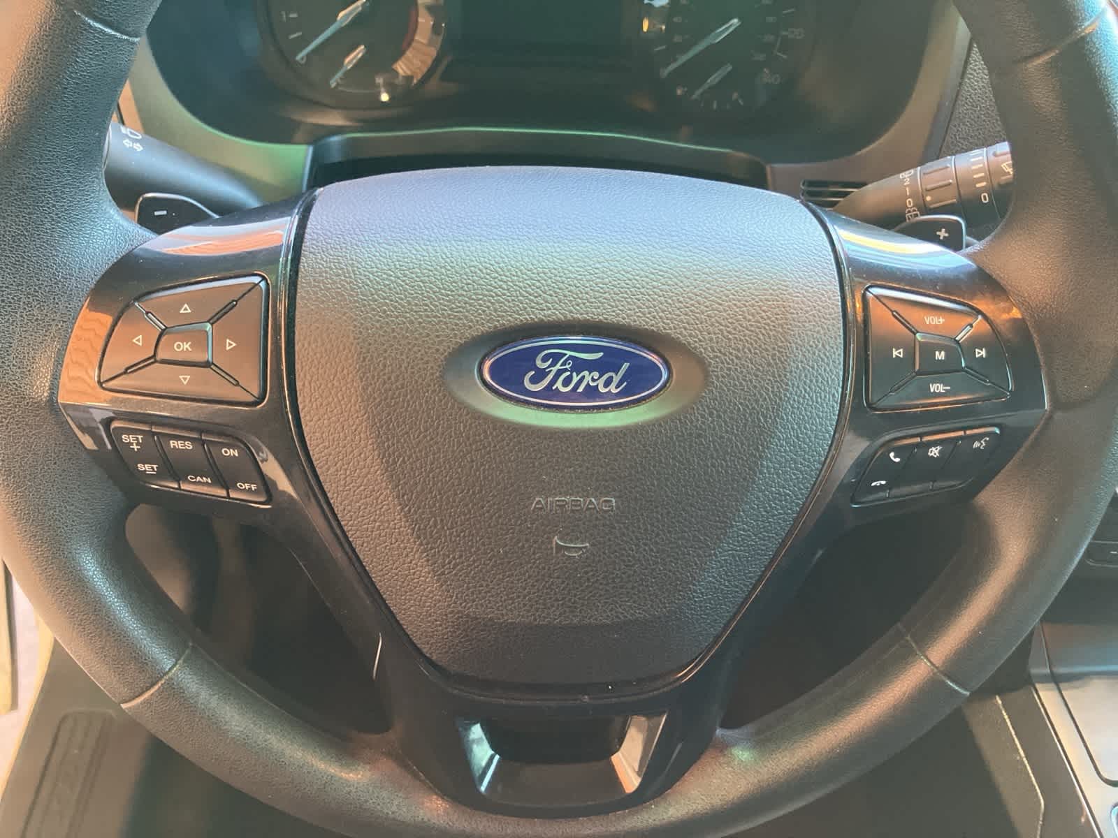 Thumbnail: 2016 Ford Explorer - 12
