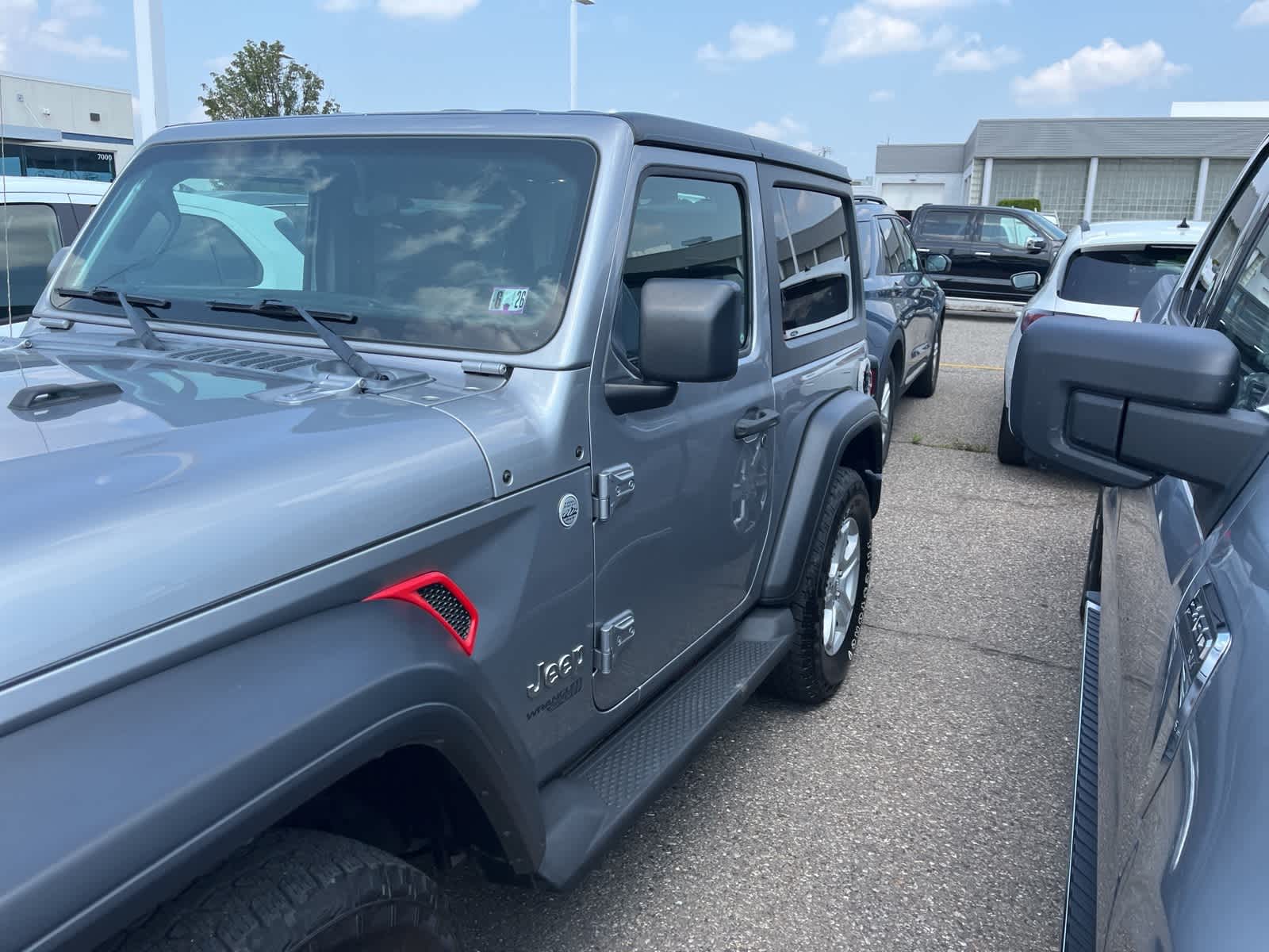 Thumbnail: 2020 Jeep Wrangler - 6