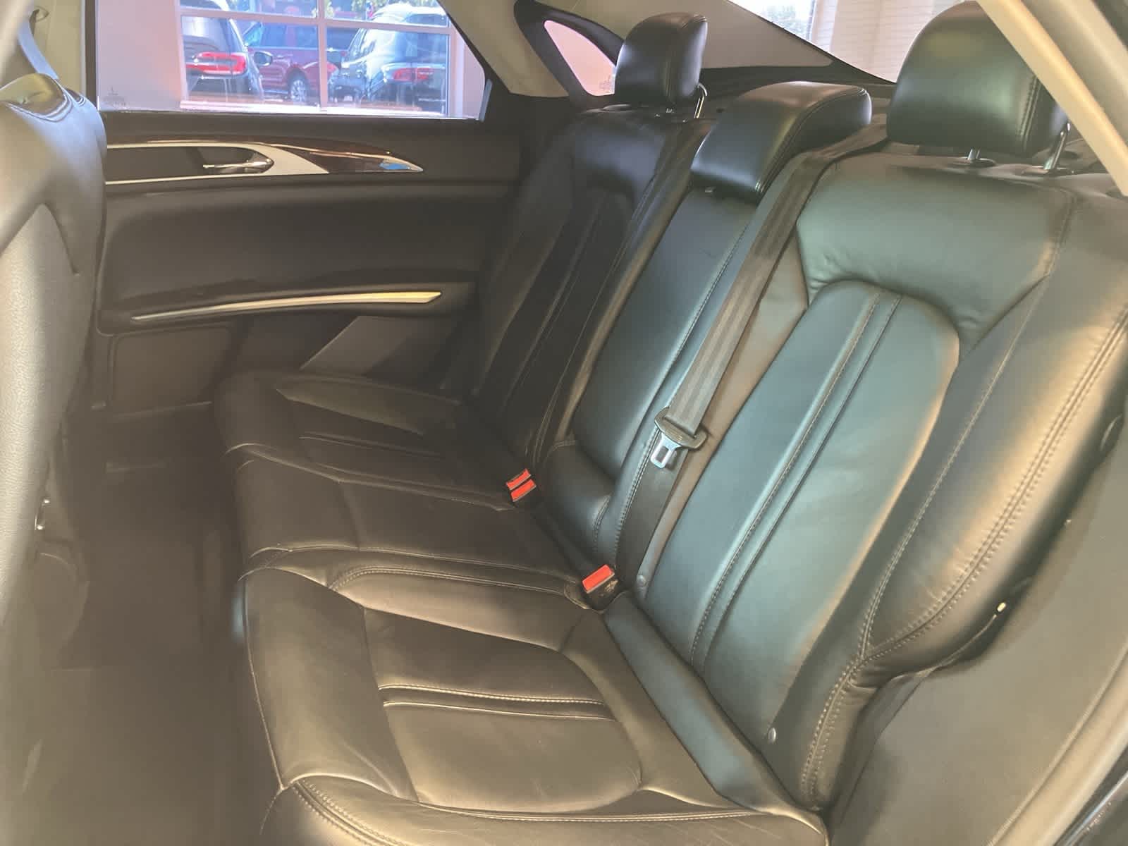 Thumbnail: 2016 Lincoln MKZ - 25