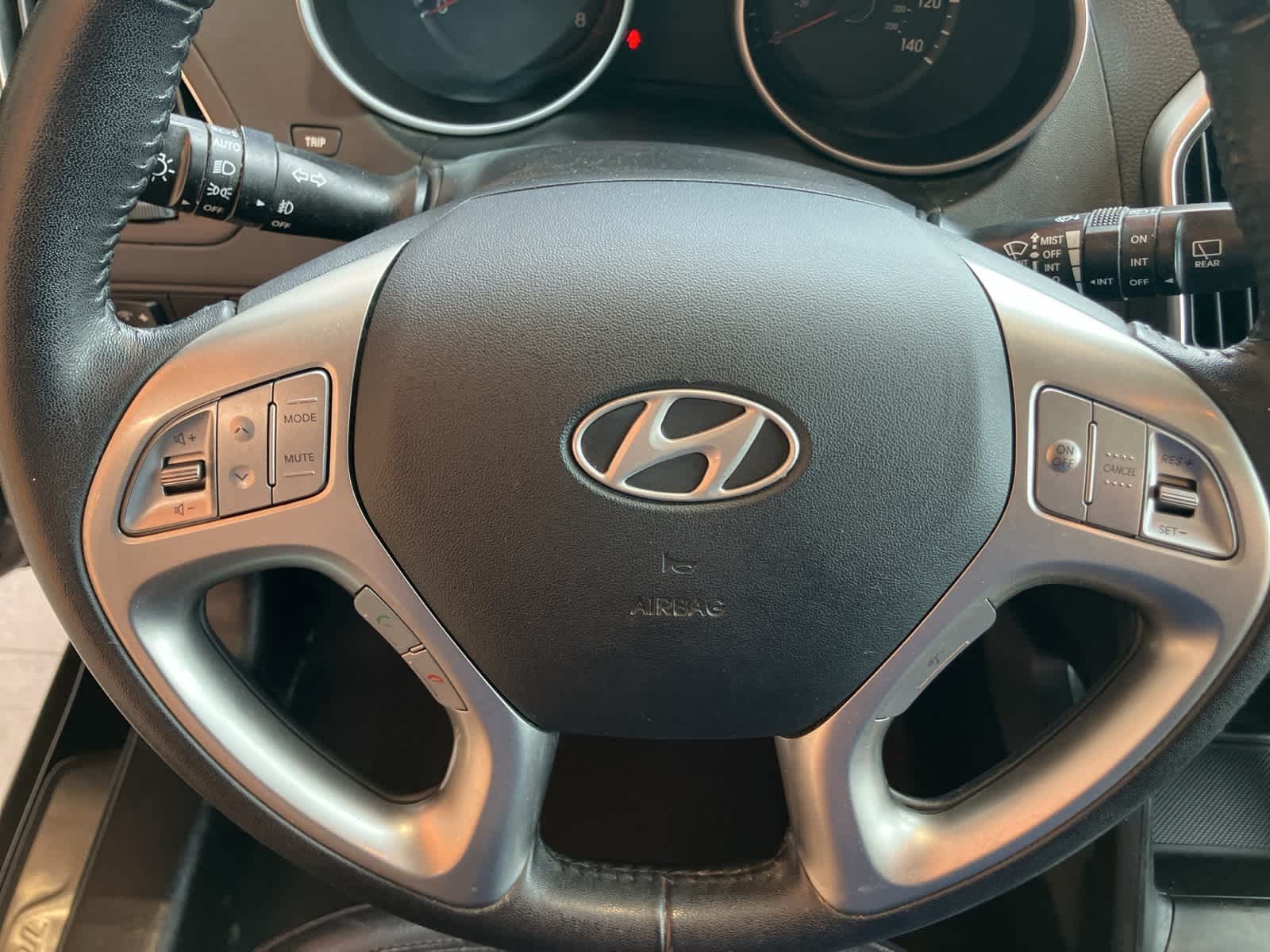 Thumbnail: 2013 Hyundai Tucson - 13