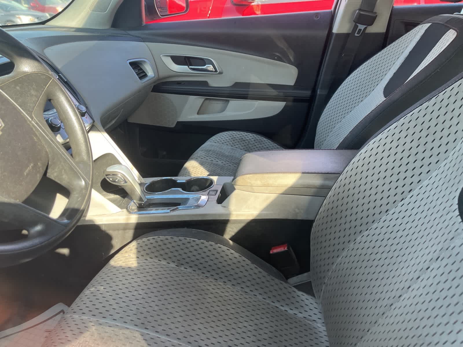 Thumbnail: 2011 Chevrolet Equinox - 25