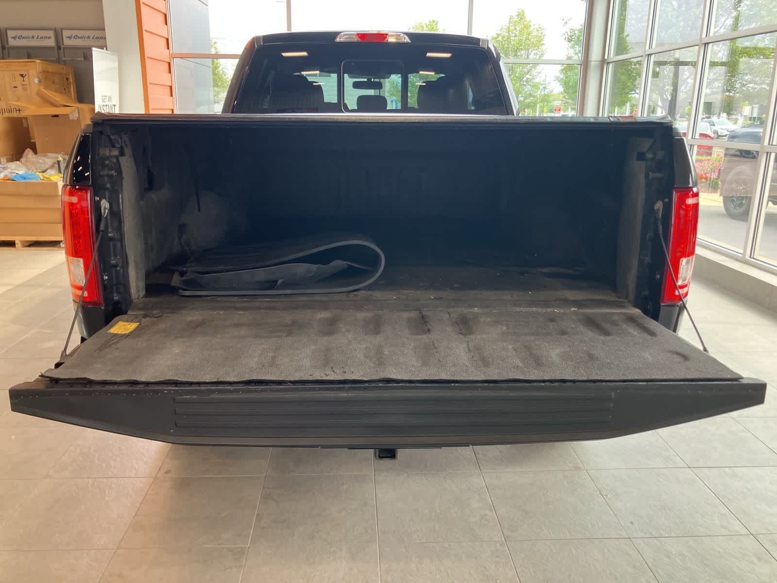 2017 Ford F-150 XLT 29