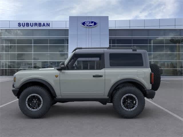 2024 Ford Bronco Badlands photo 3