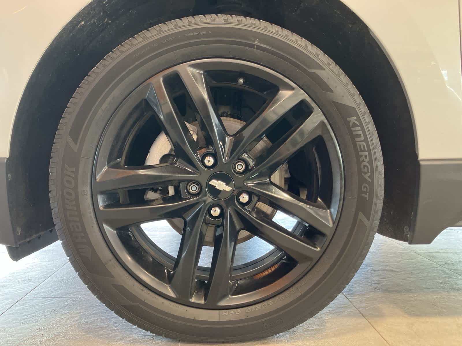 Thumbnail: 2021 Chevrolet Equinox - 9