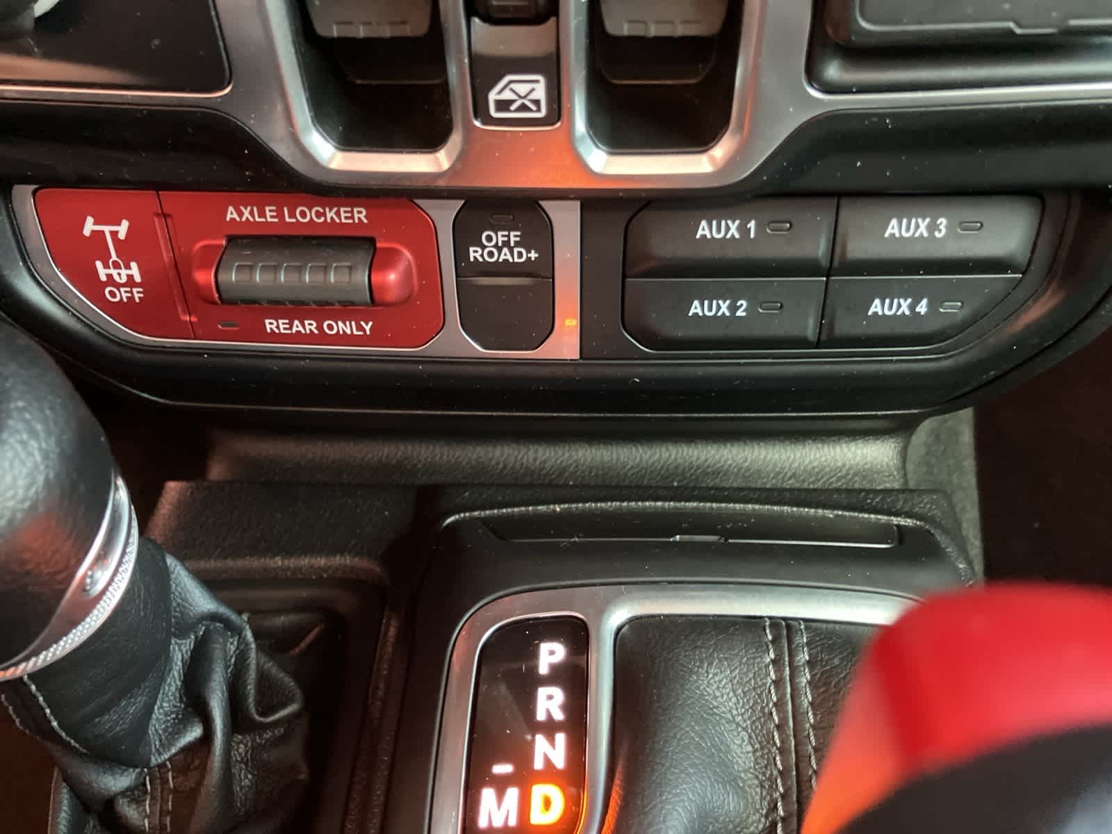 Thumbnail: 2024 Jeep Wrangler - 17