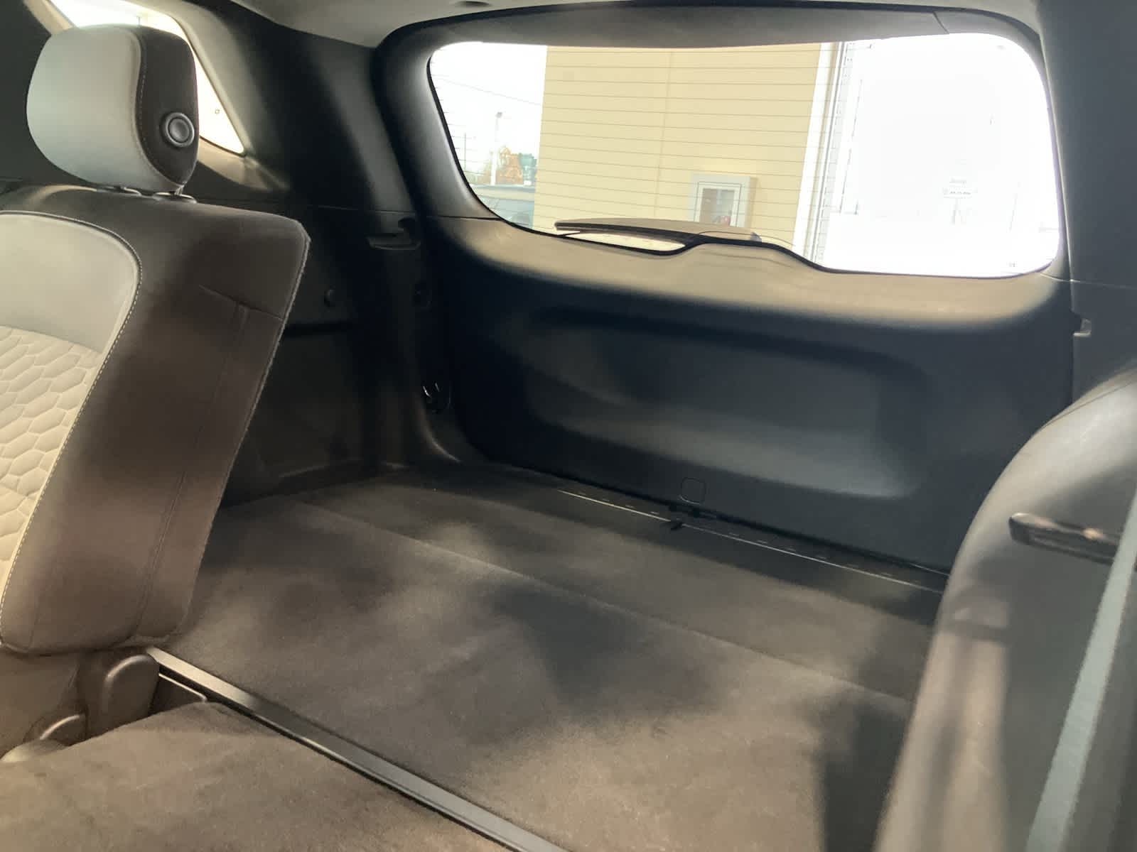 Thumbnail: 2022 Chevrolet Equinox - 25