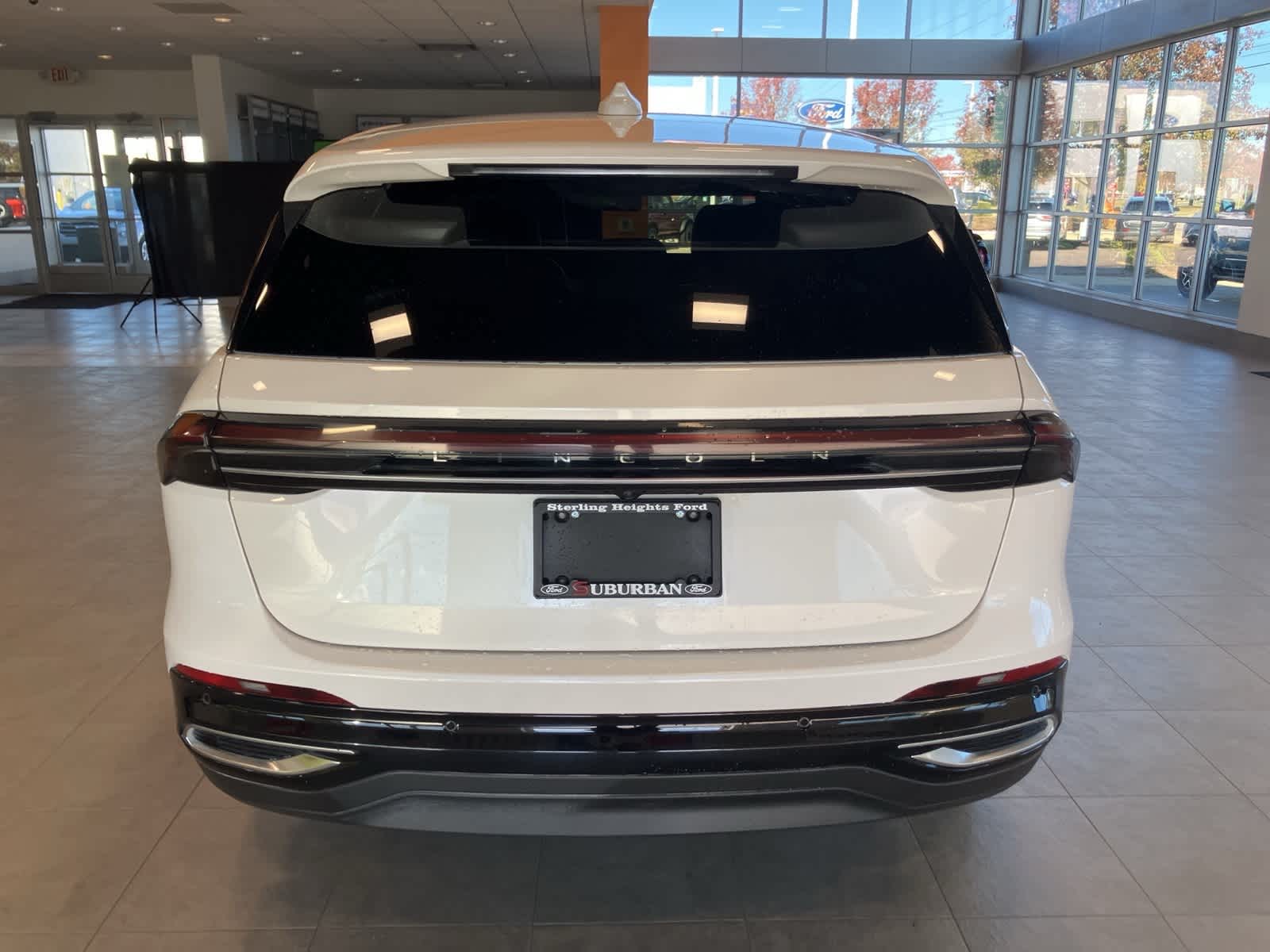 Thumbnail: 2024 Lincoln Nautilus - 6