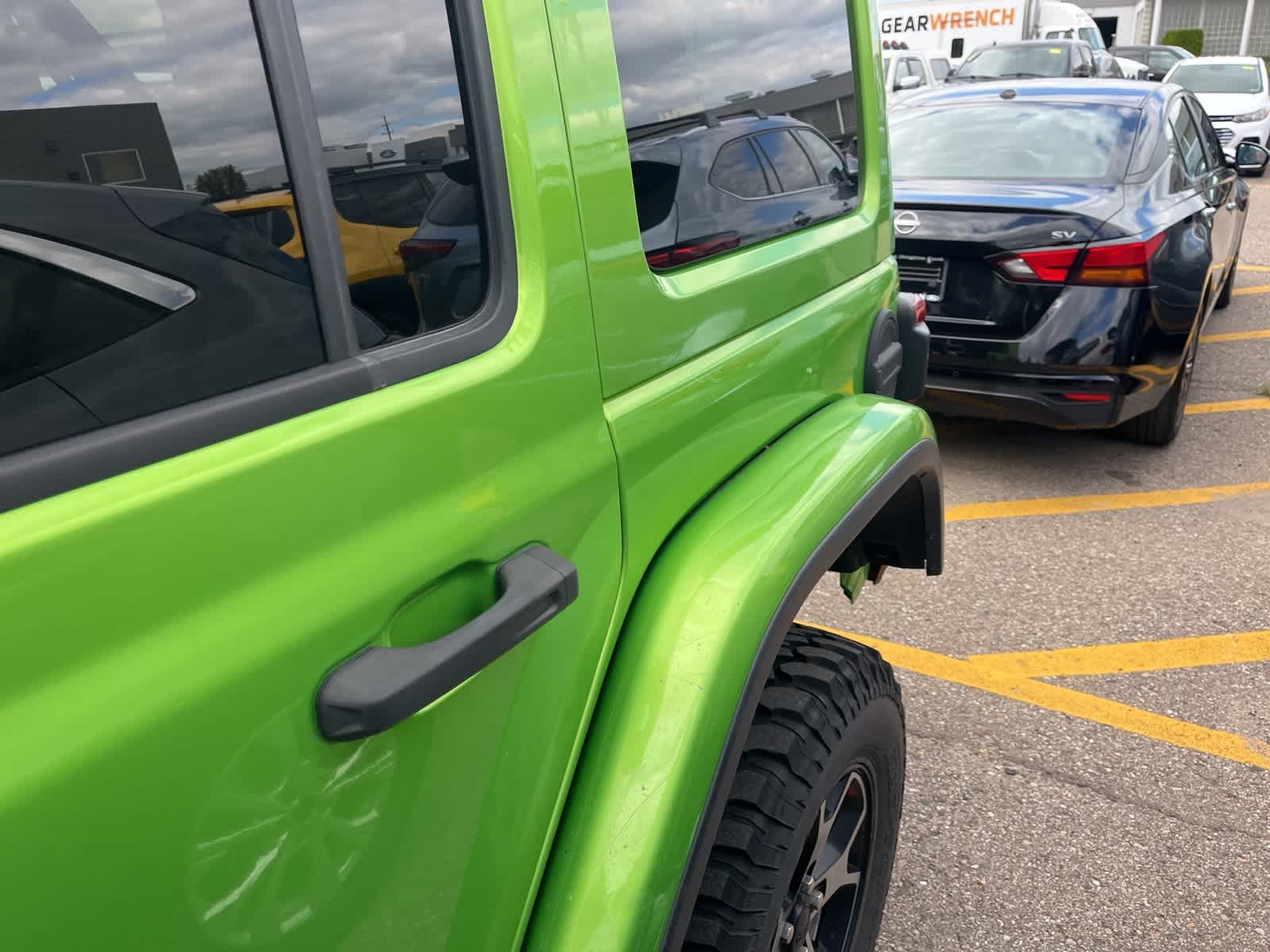 Thumbnail: 2019 Jeep Wrangler - 6