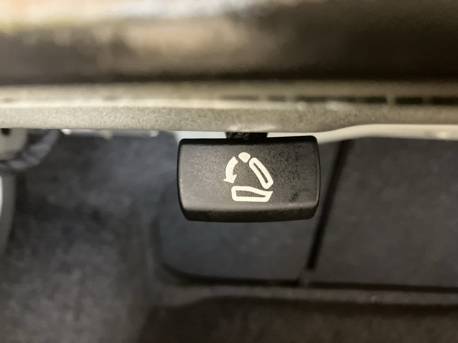 Thumbnail: 2024 Volkswagen Jetta - 25