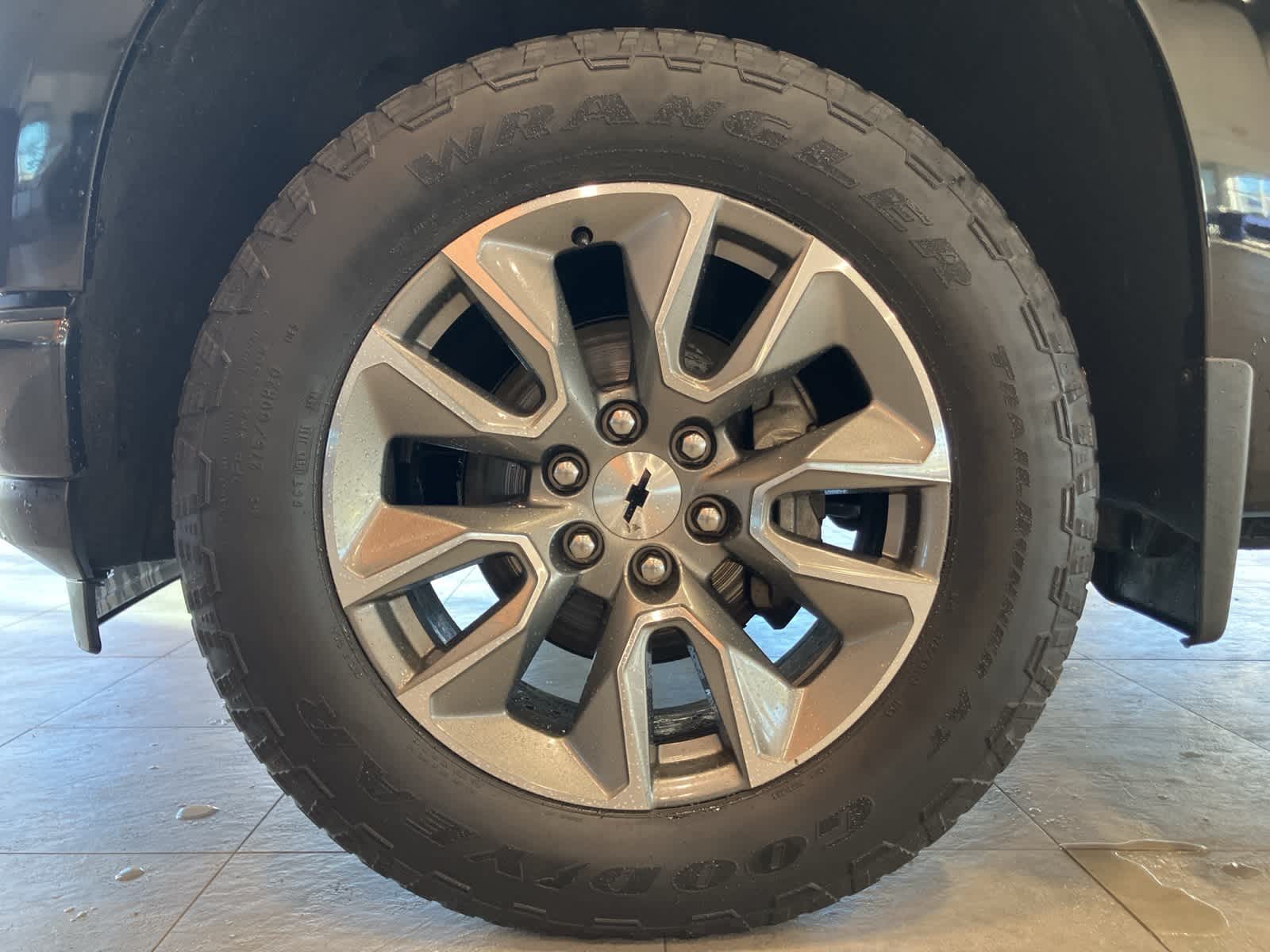 Thumbnail: 2021 Chevrolet Silverado 1500 - 9