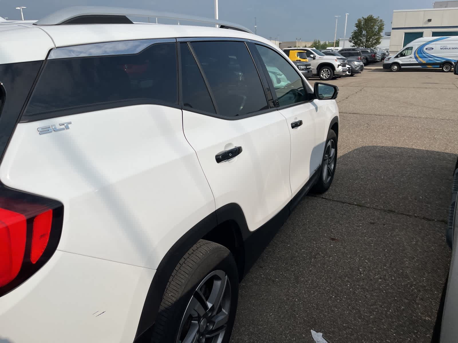Thumbnail: 2020 GMC Terrain - 13