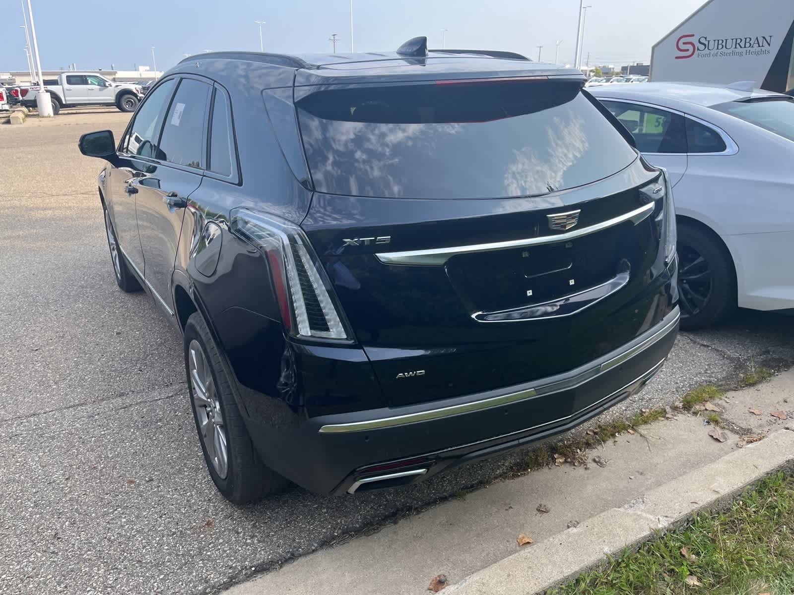Thumbnail: 2021 Cadillac XT5 - 9
