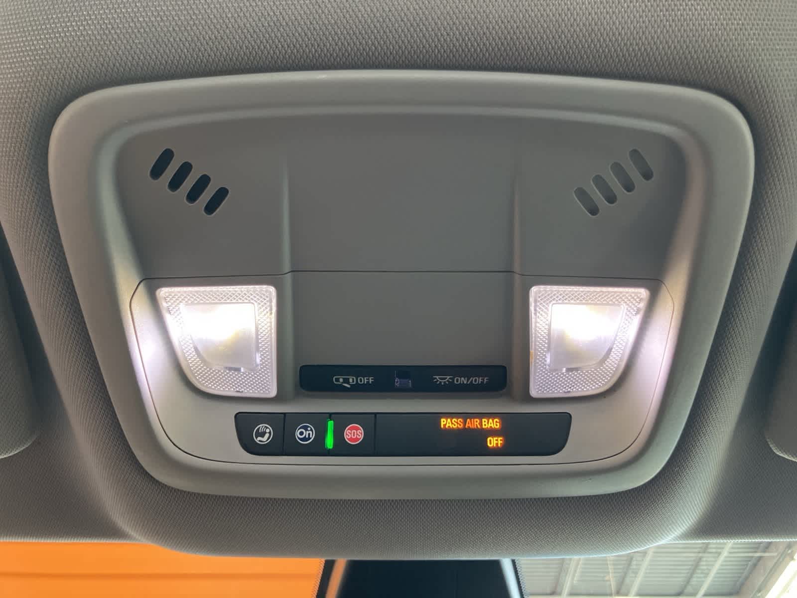 Thumbnail: 2017 Chevrolet Volt - 24