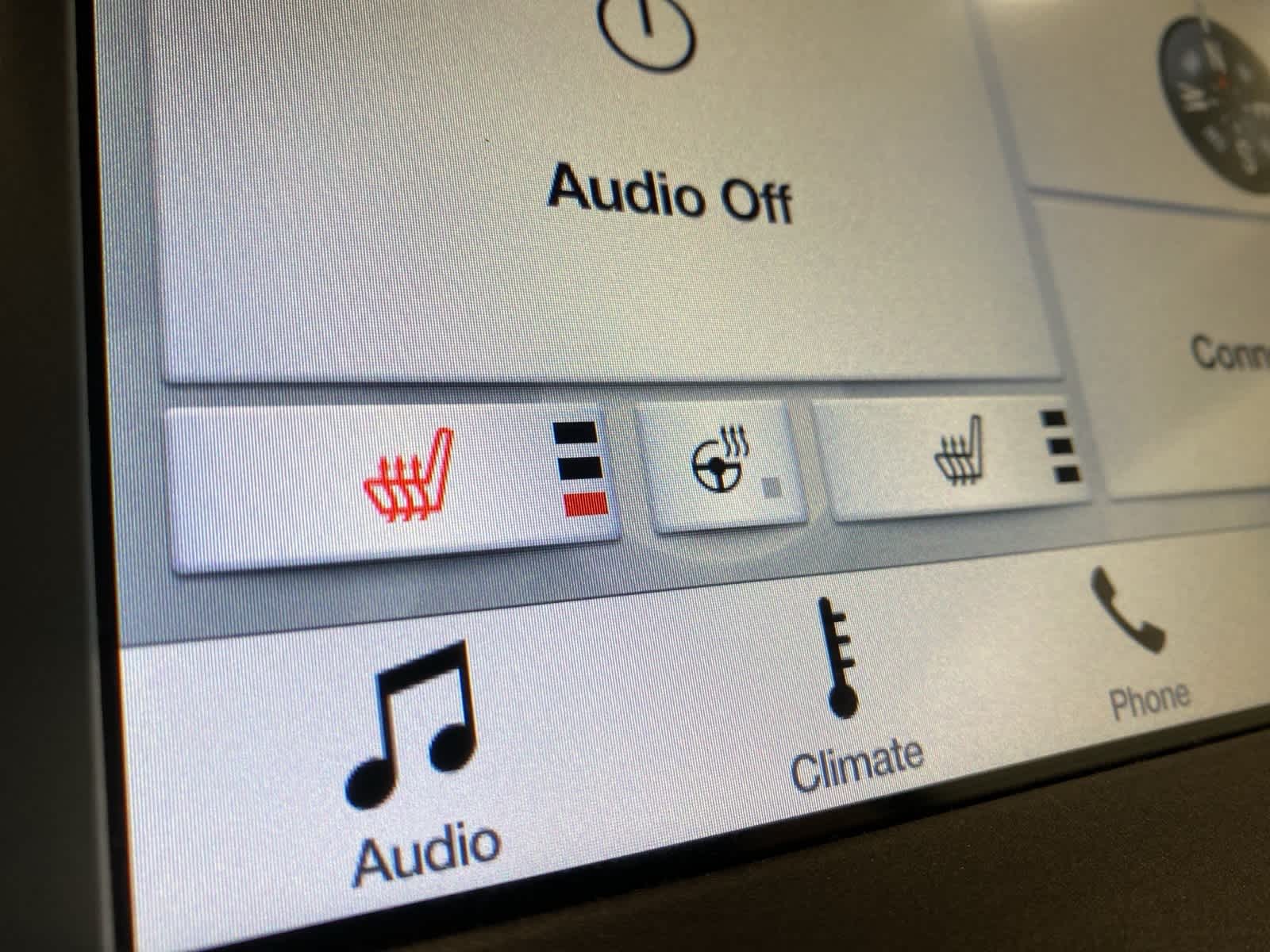 Thumbnail: 2019 Ford Edge - 23