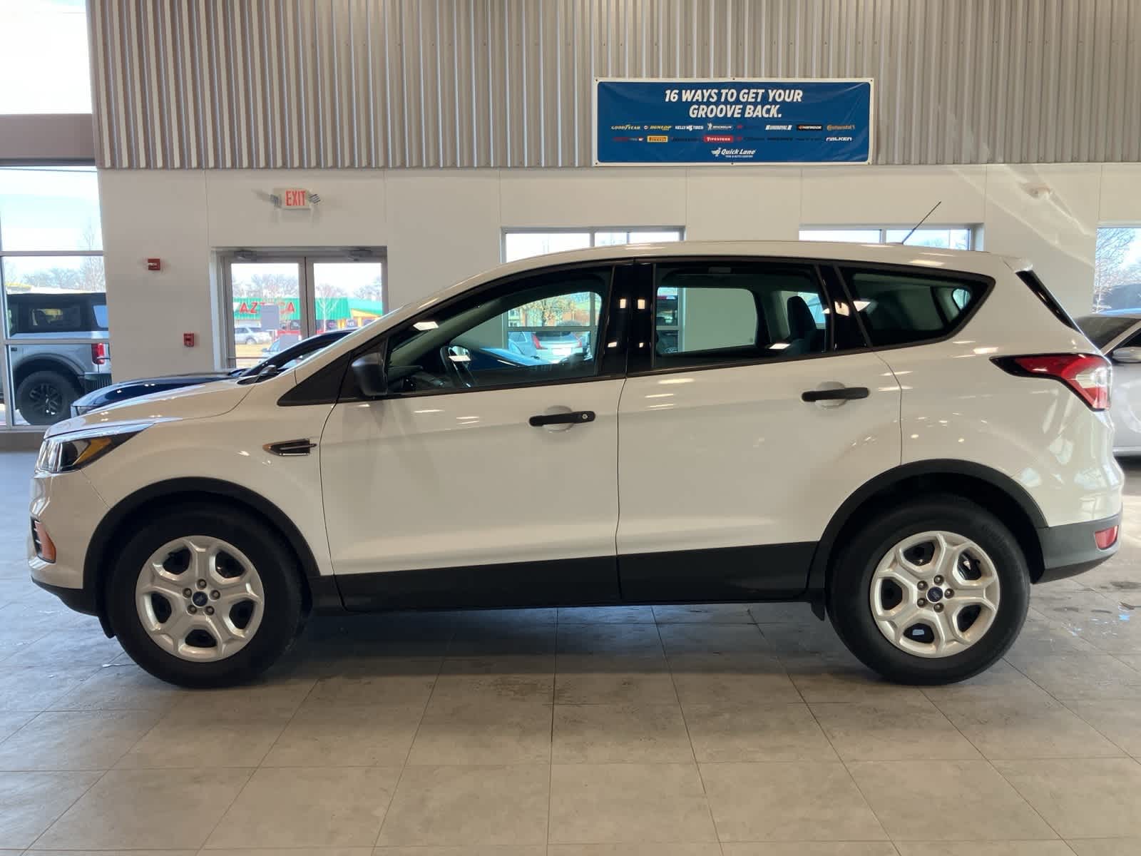 Thumbnail: 2018 Ford Escape - 8